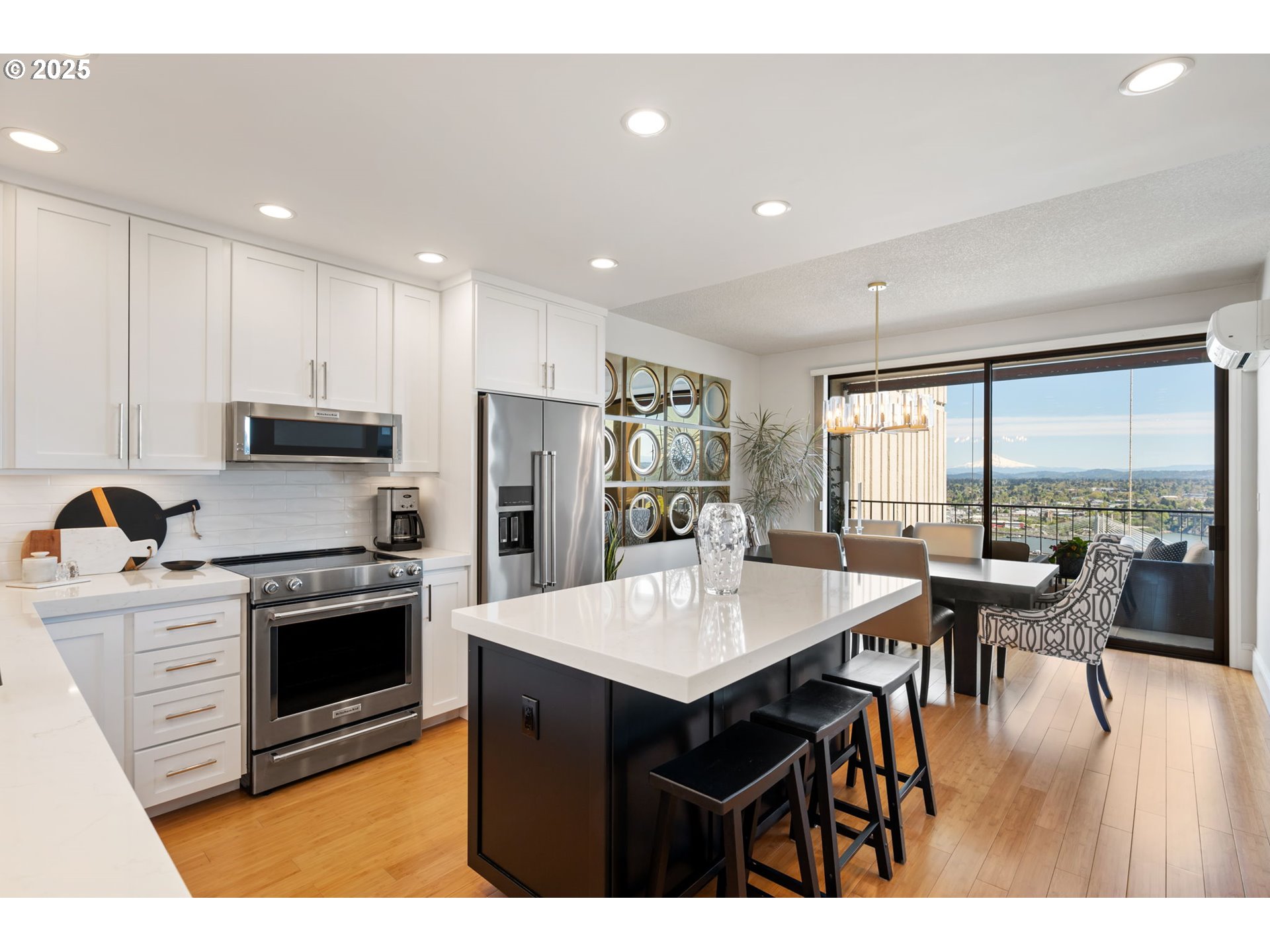 2221 SW 1ST AVE UNIT 2225, Portland, OR, 97201