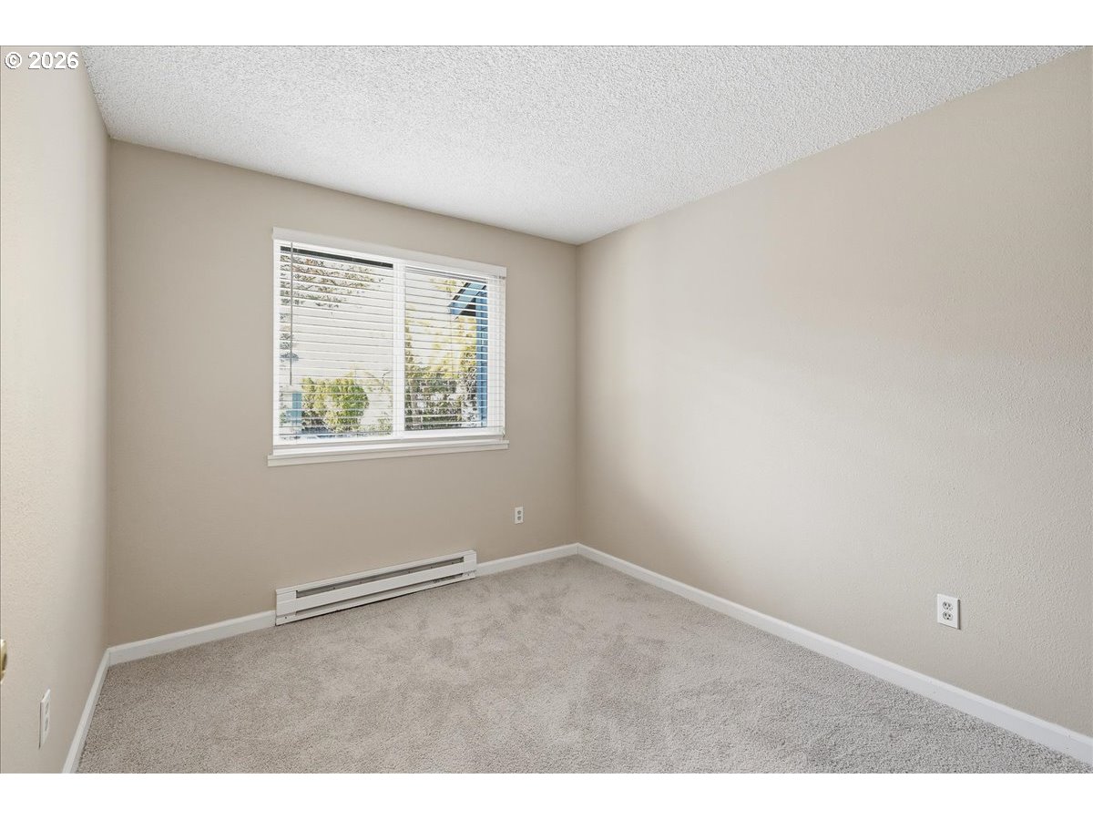 Photo #7: 687252145 Listing: Photo #7