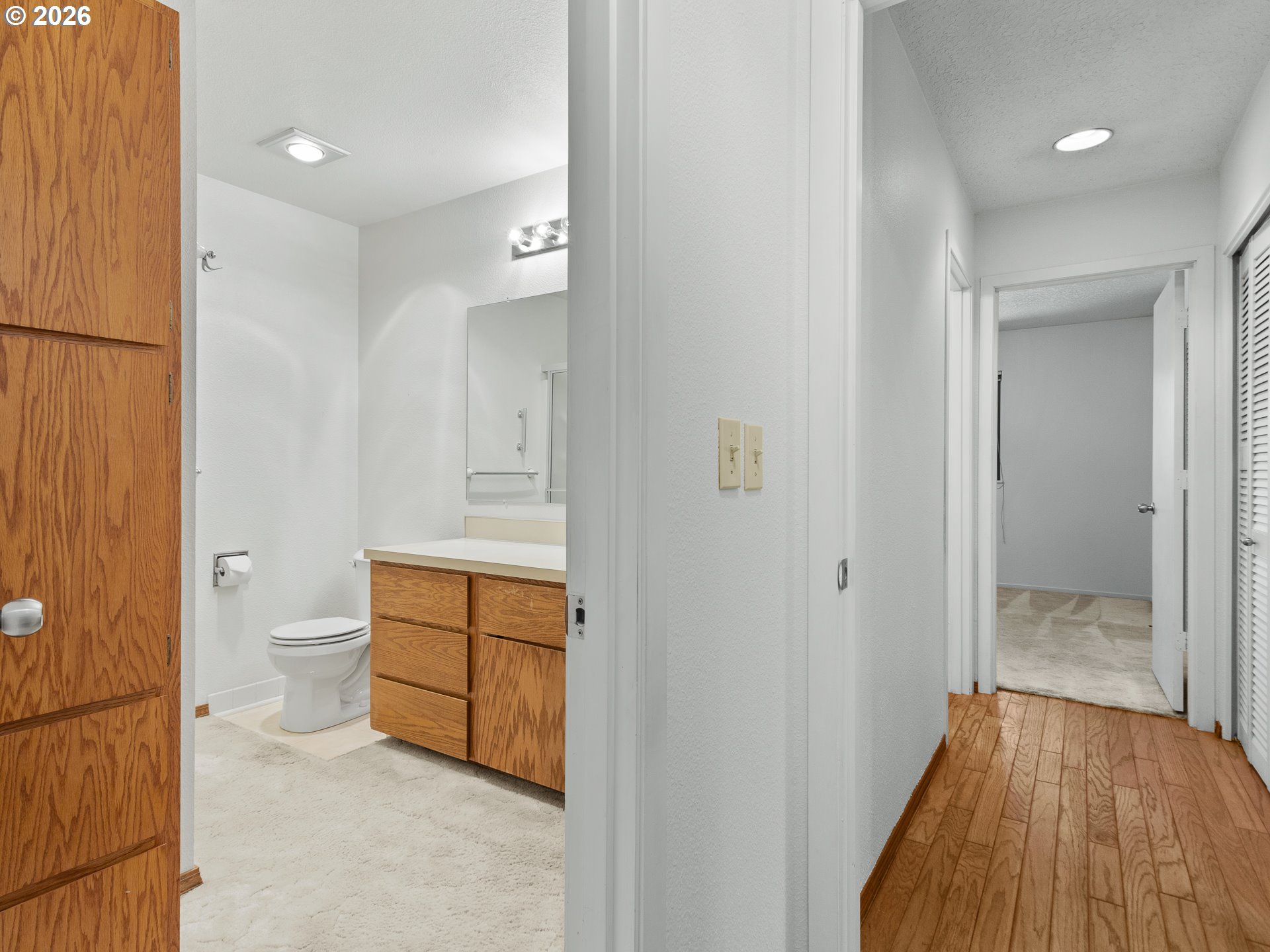 Photo #27: 687560768 Listing: Photo #27