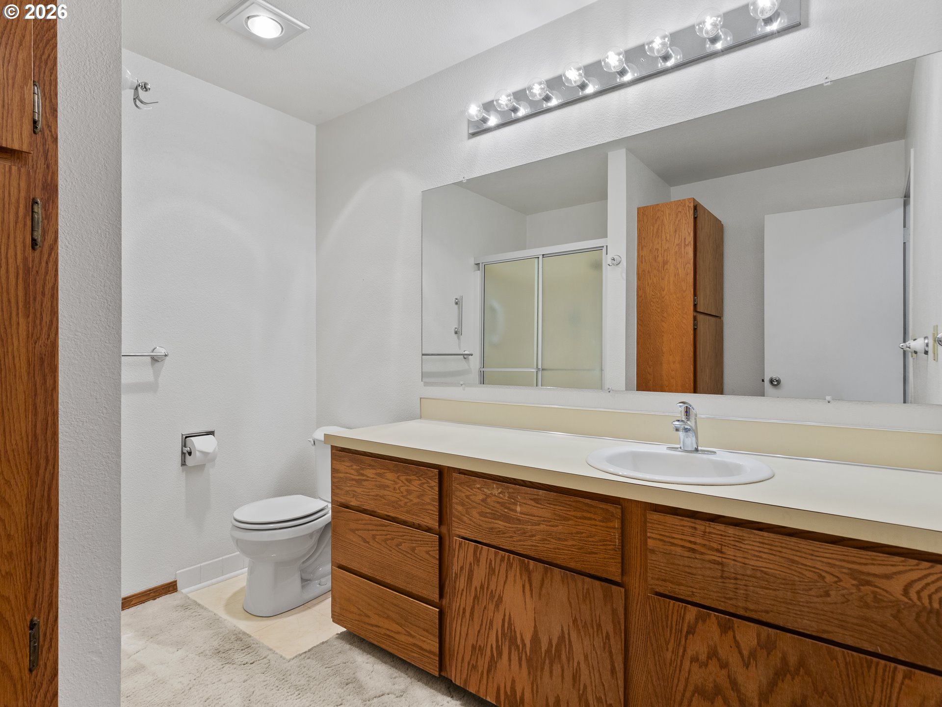 Photo #28: 687560768 Listing: Photo #28