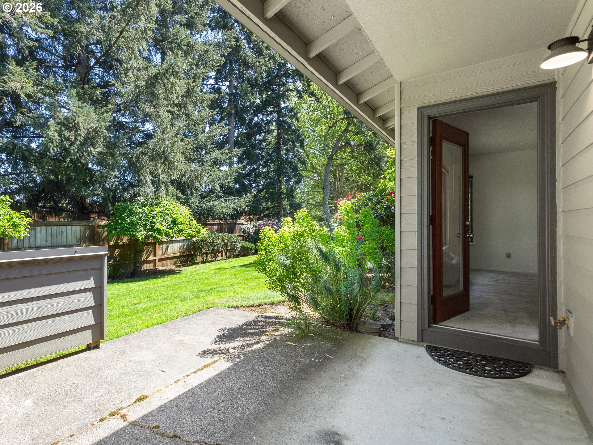Photo #17: 687560768 Listing: Photo #17