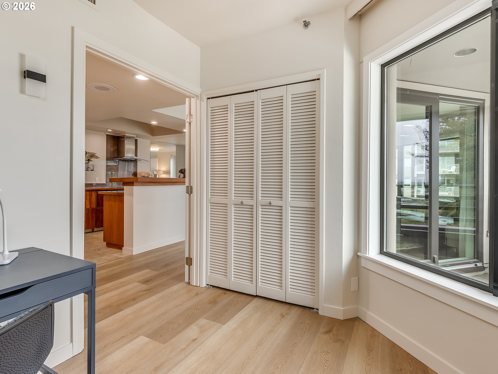 Photo #15: 687754981 Listing: Photo #15