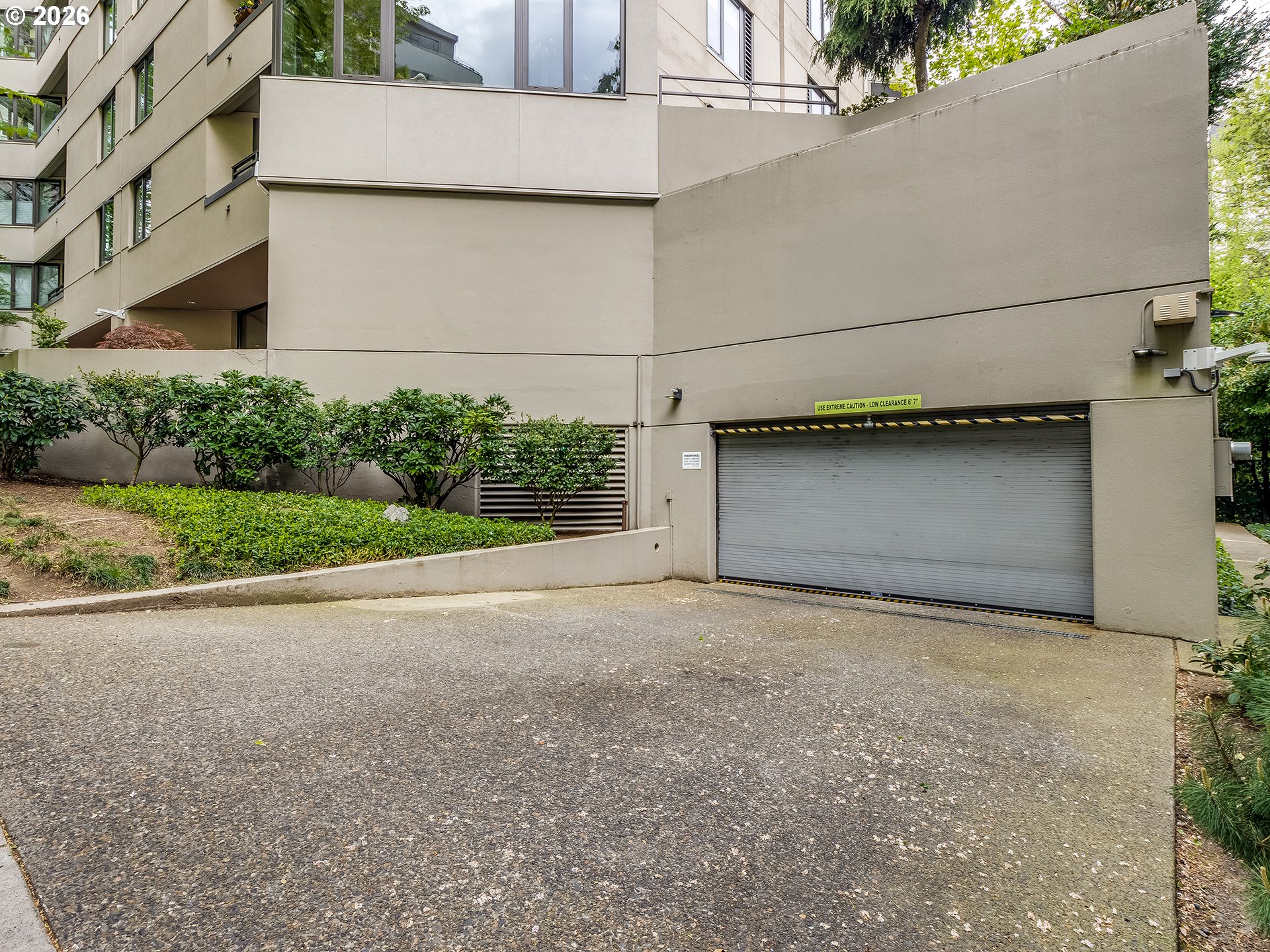 Photo #1: 687754981 Listing: Photo #1