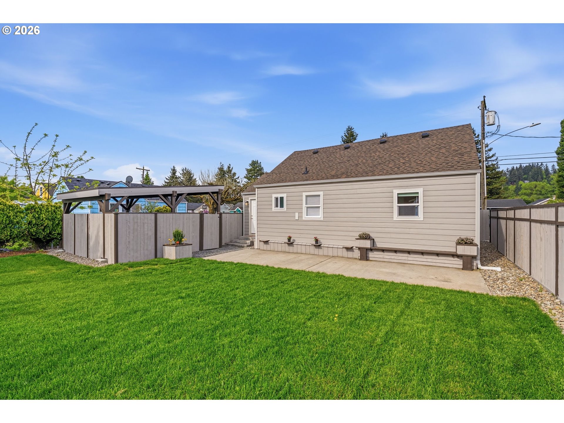 1116 N 3rd AVE, Kelso, WA, 98626