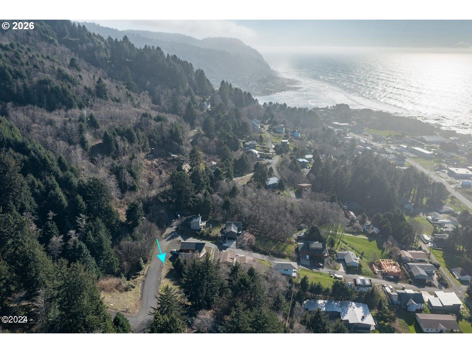 212 CHIEF ALBERT DR, Yachats, OR, 97498