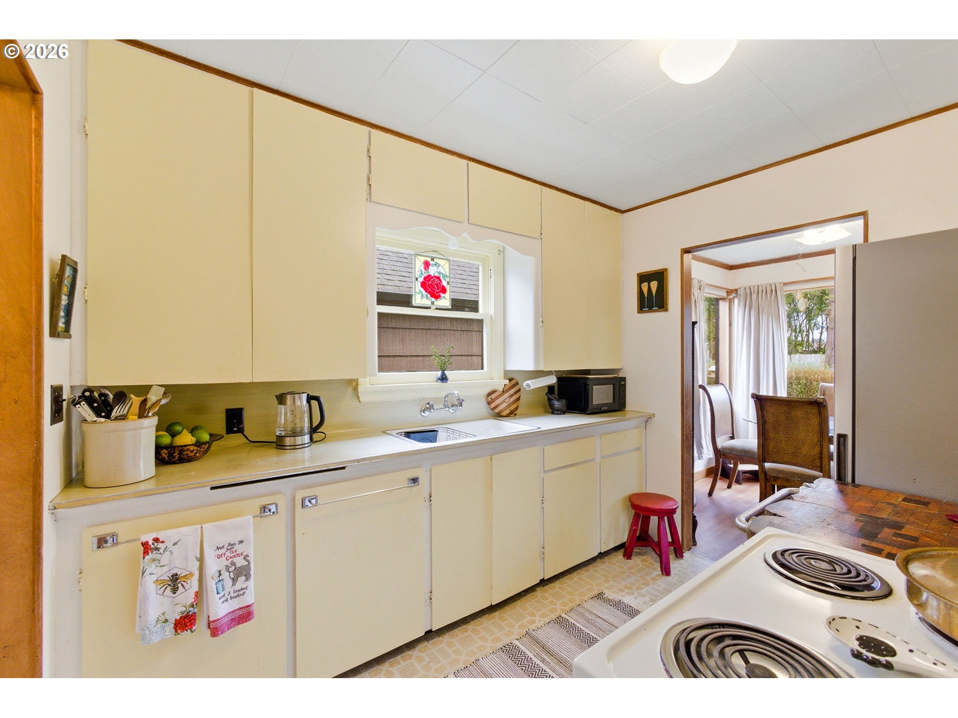 1822 SE 2ND ST, Lincoln City, OR, 97367