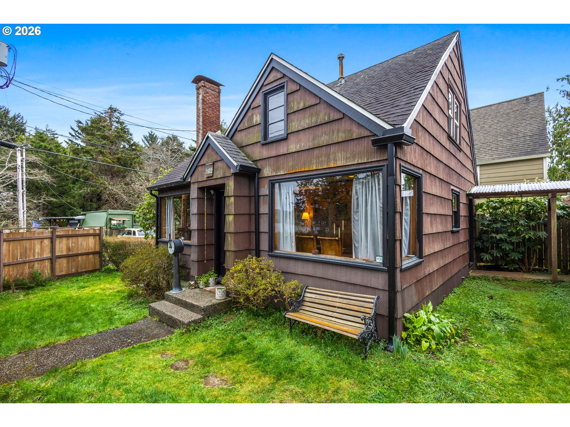 1822 SE 2ND ST, Lincoln City, OR, 97367