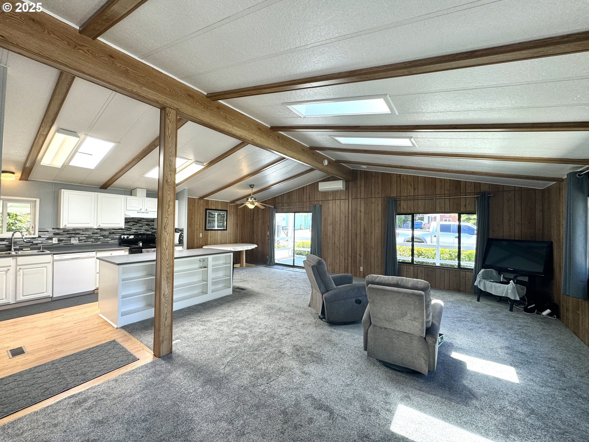 1601 RHODODENDRON DR 676 UNIT 676, Florence, OR, 97439