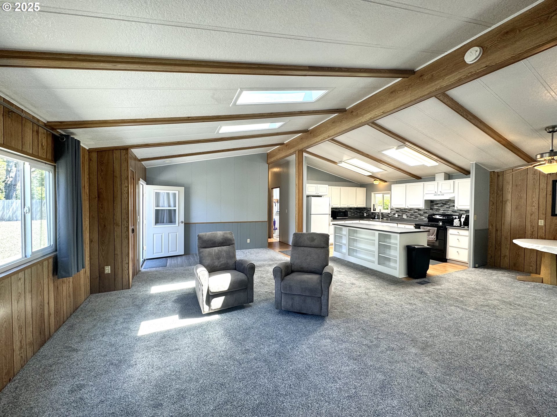 1601 RHODODENDRON DR 676 UNIT 676, Florence, OR, 97439