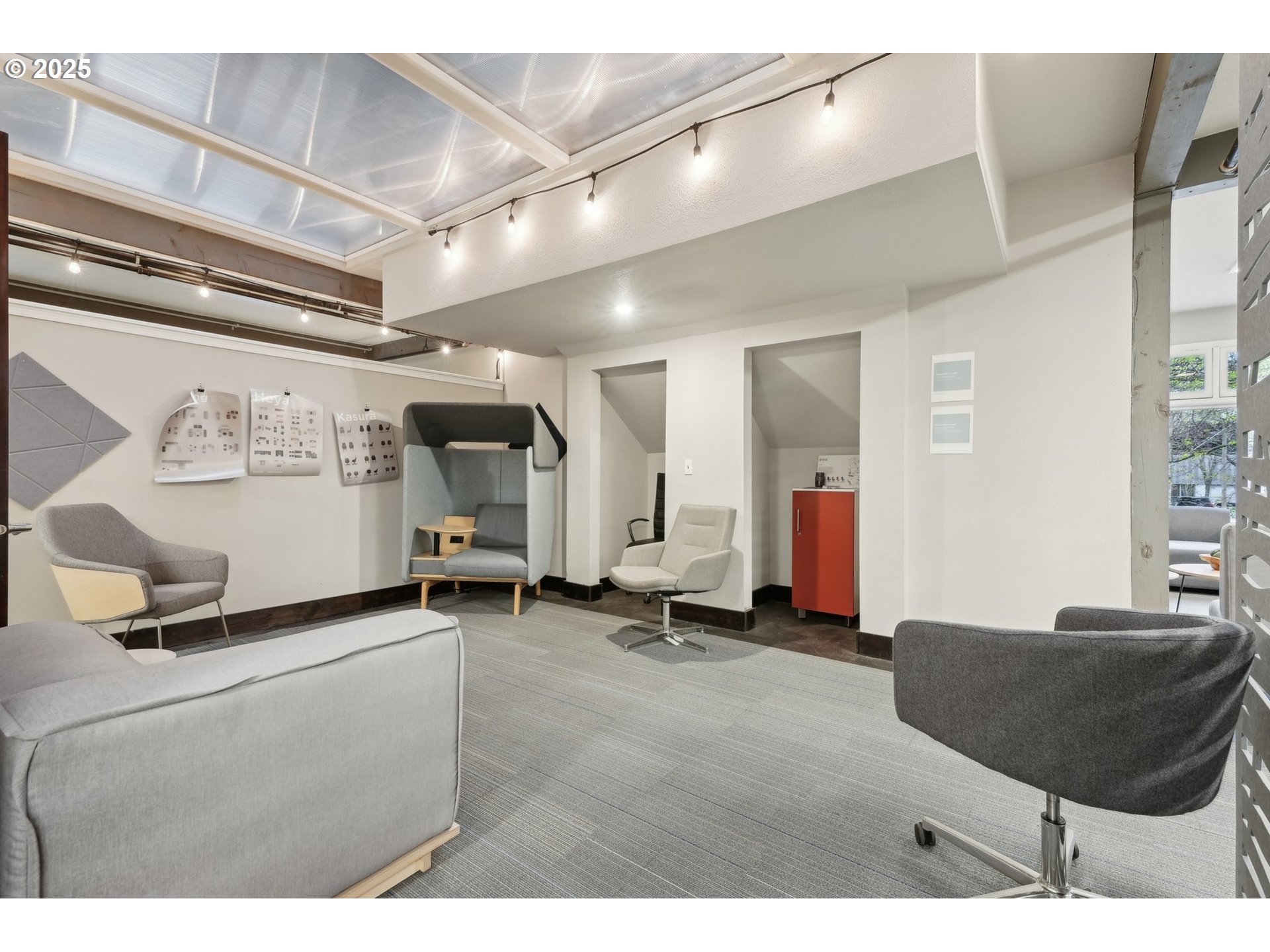 821 NW 16TH AVE, Portland, OR, 97209