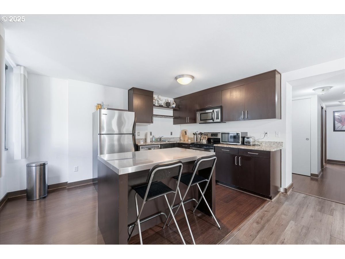 Photo #10: 689665509 Listing: Photo #10