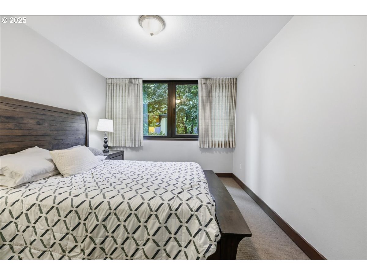 Photo #18: 689665509 Listing: Photo #18