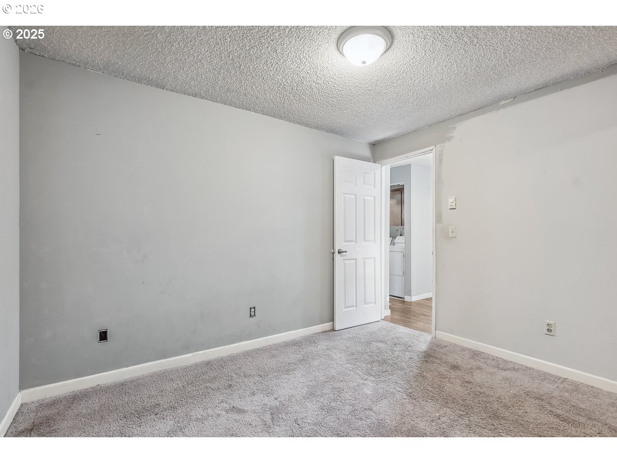 Photo #15: 690222324 Listing: Photo #15