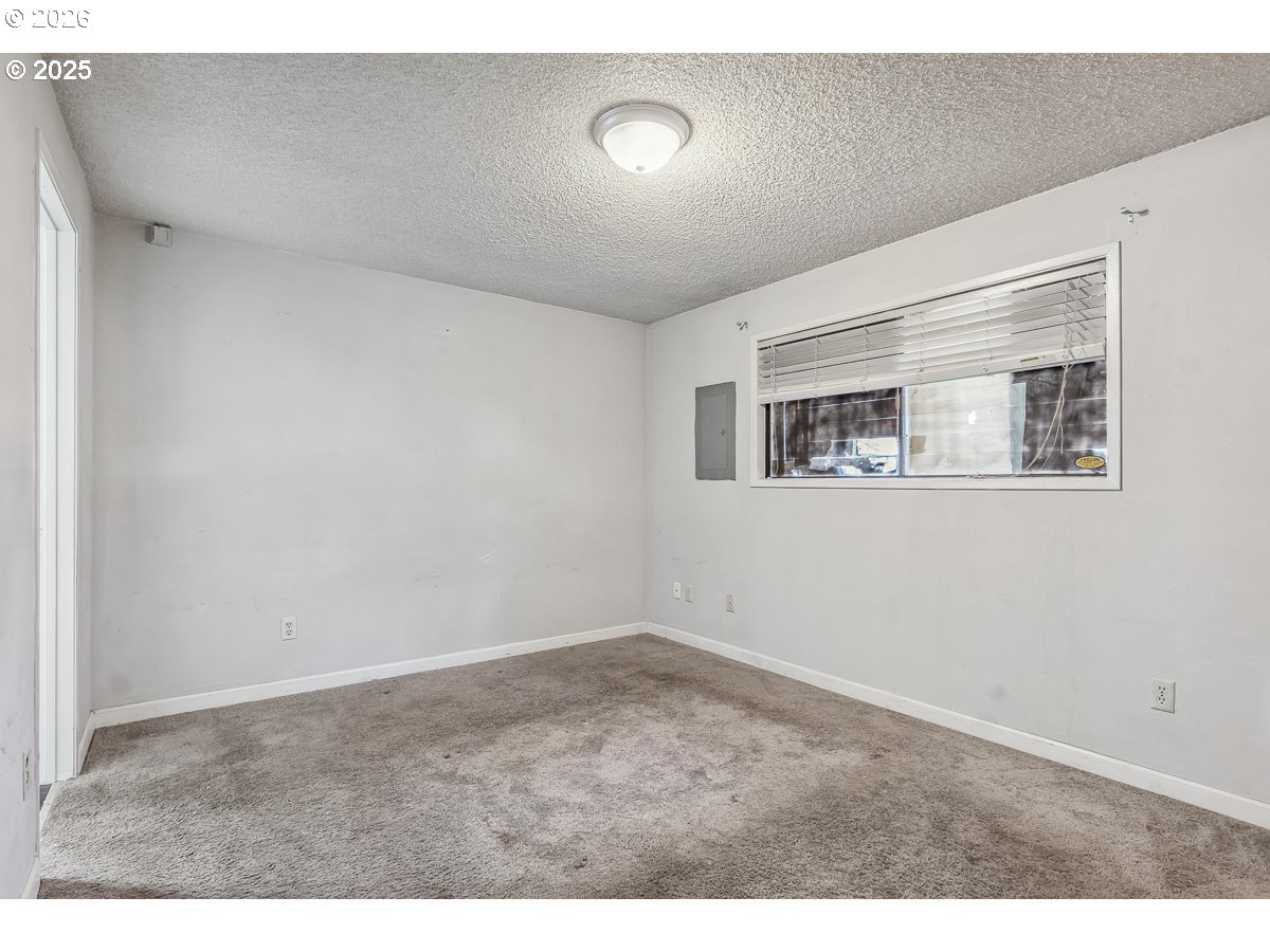 Photo #16: 690222324 Listing: Photo #16