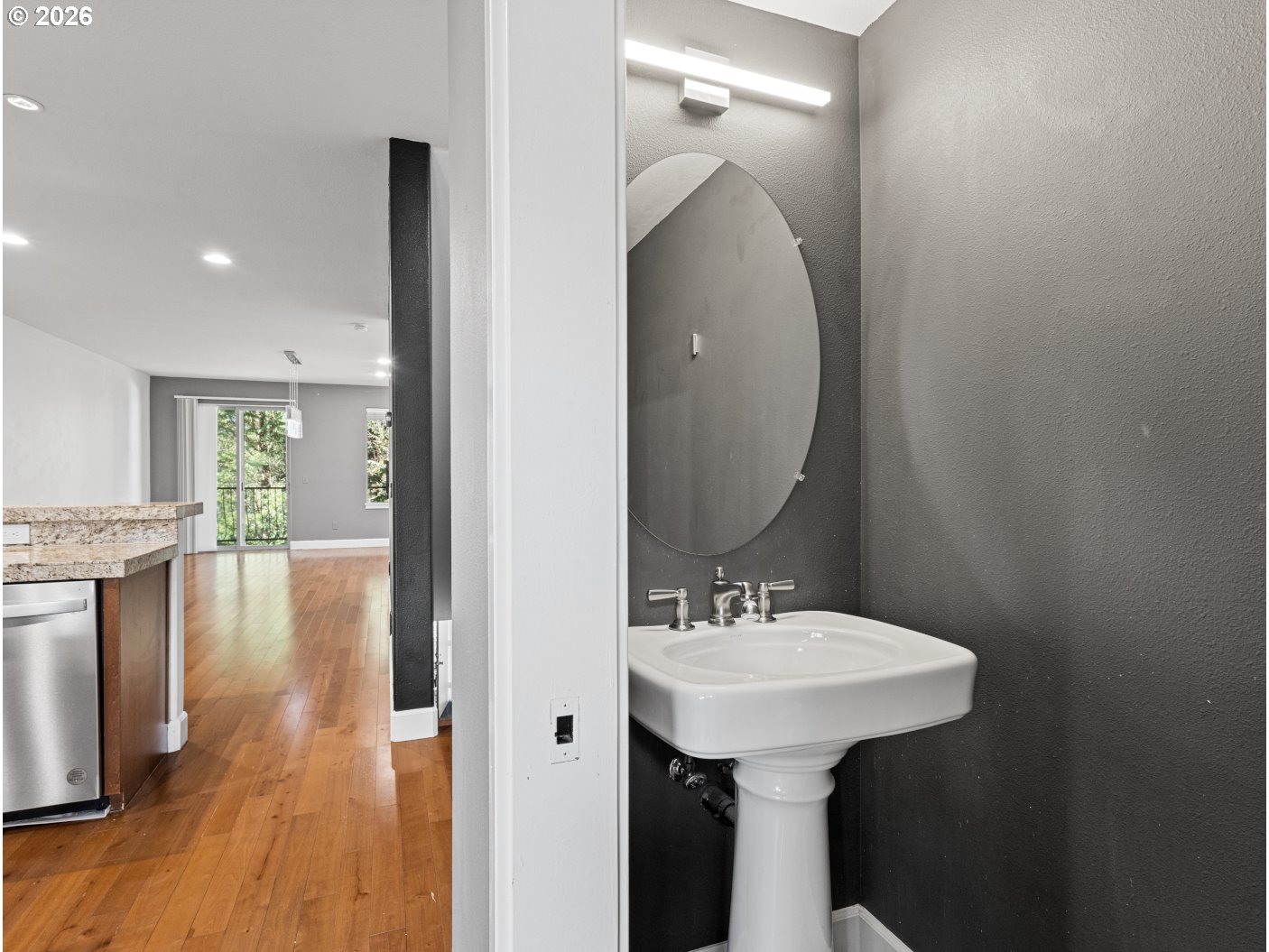 Photo #11: 690392122 Listing: Photo #11