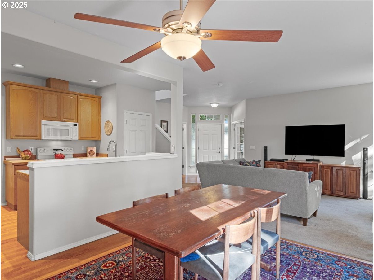 Photo #12: 690745354 Listing: Photo #12