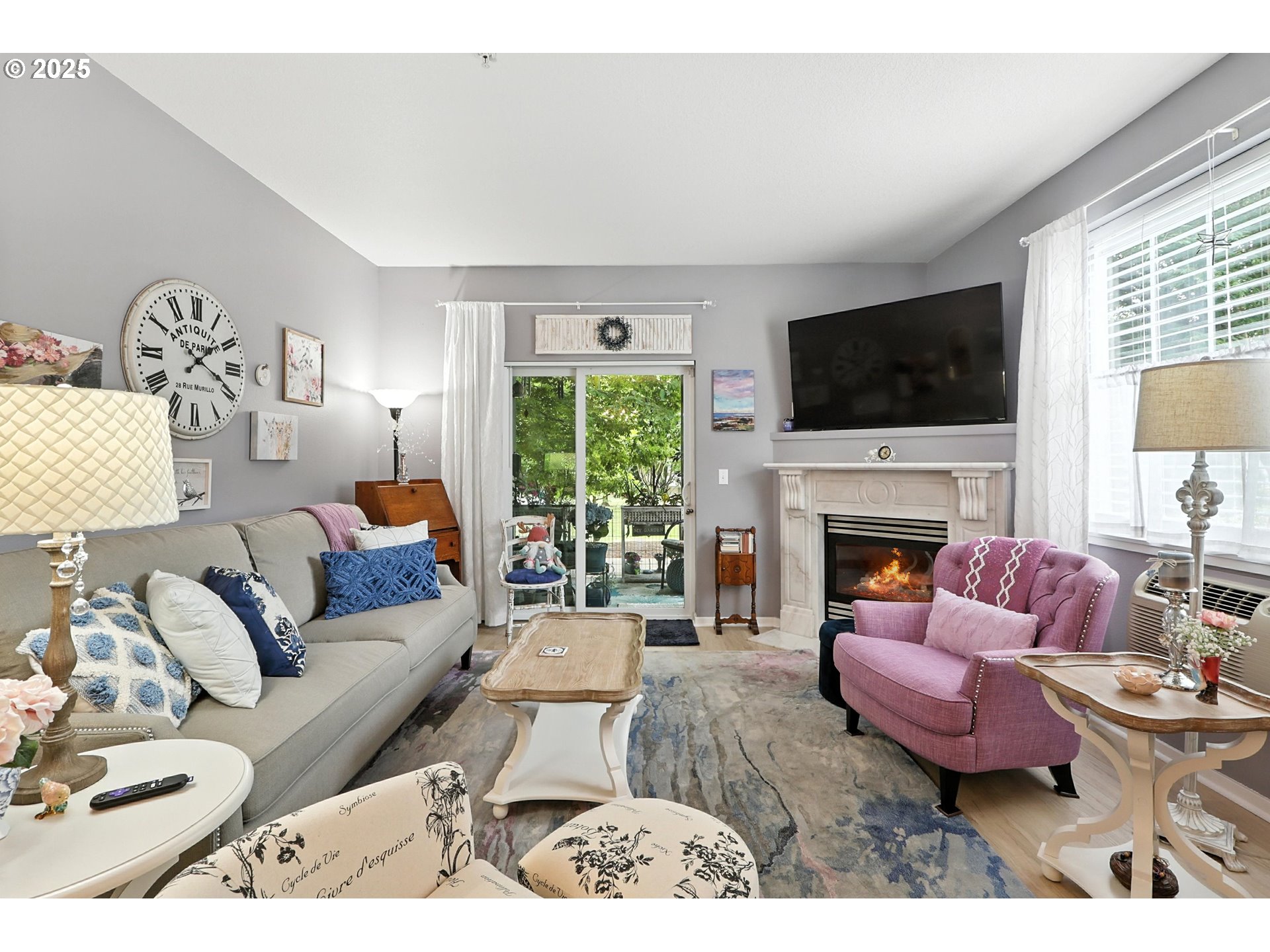Photo #5: 692086073 Listing 