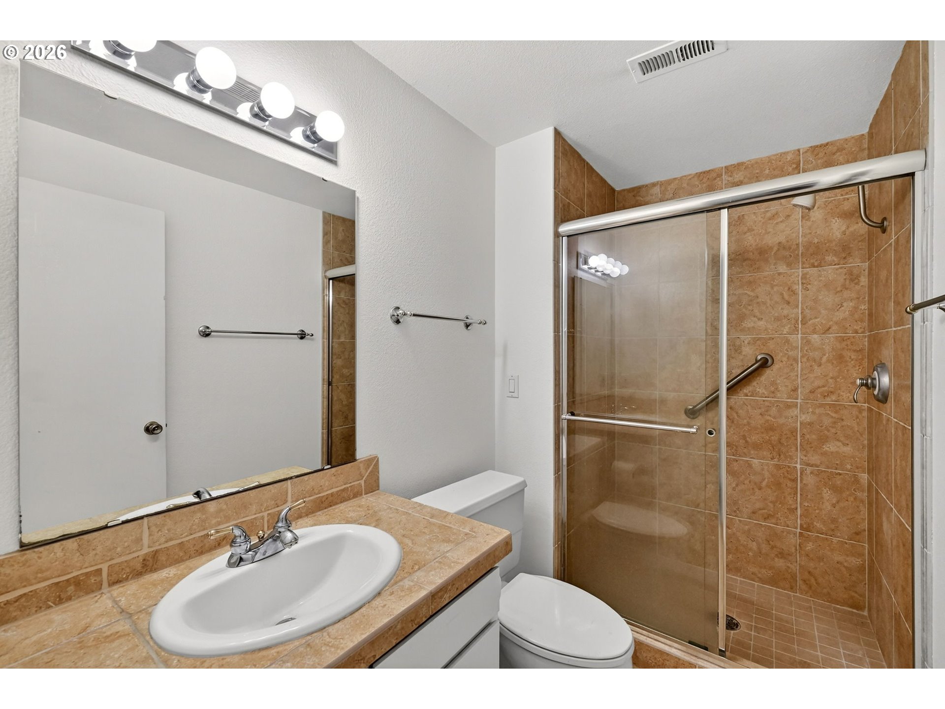 Photo #20: 692515105 Listing: Photo #20