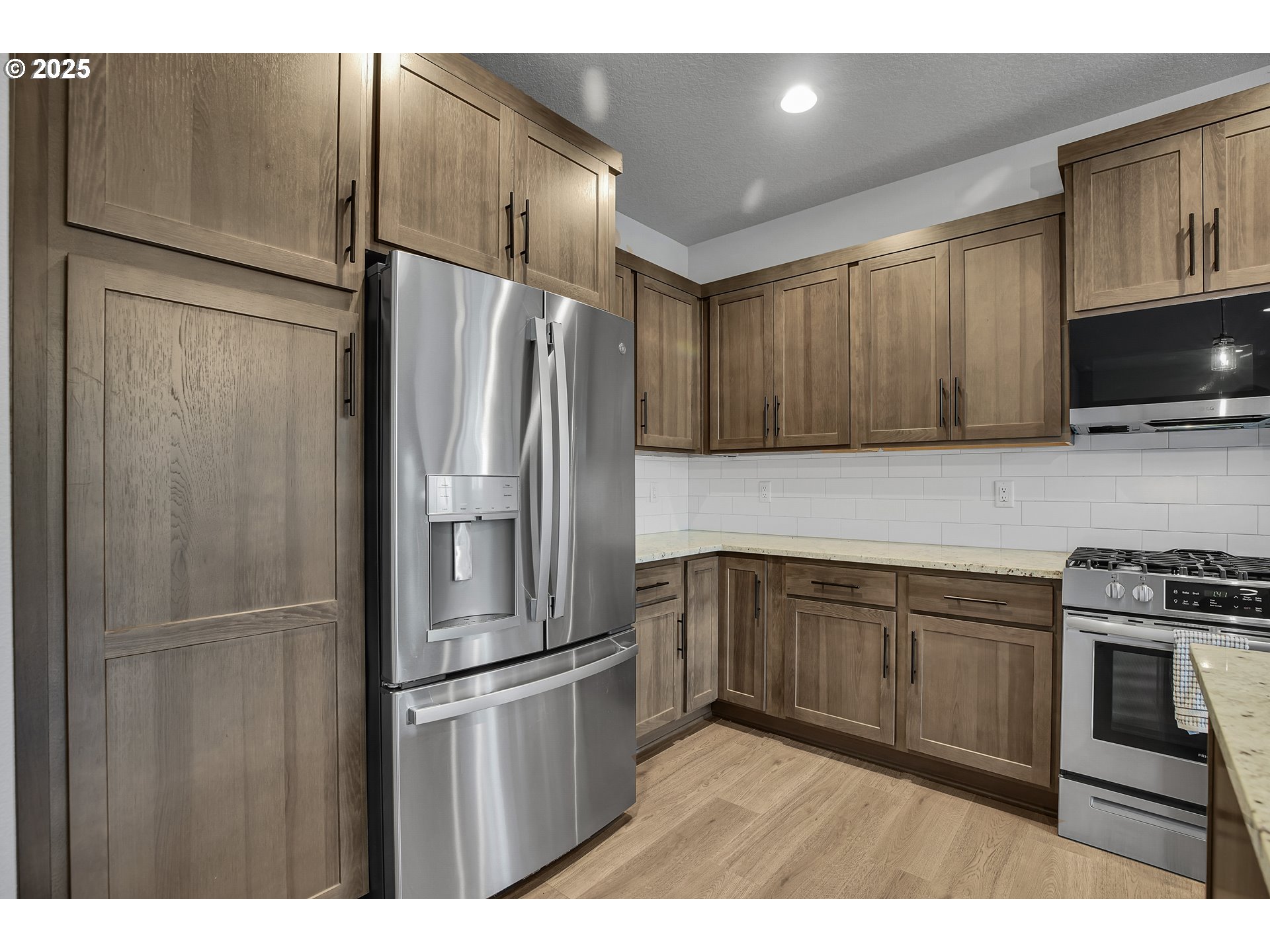 38249 MULBERRY ST, Sandy, OR, 97055