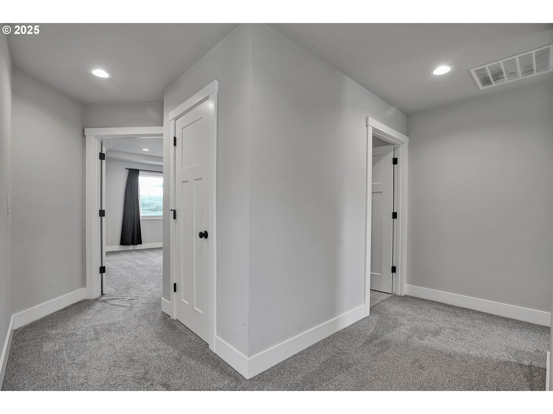 38249 MULBERRY ST, Sandy, OR, 97055