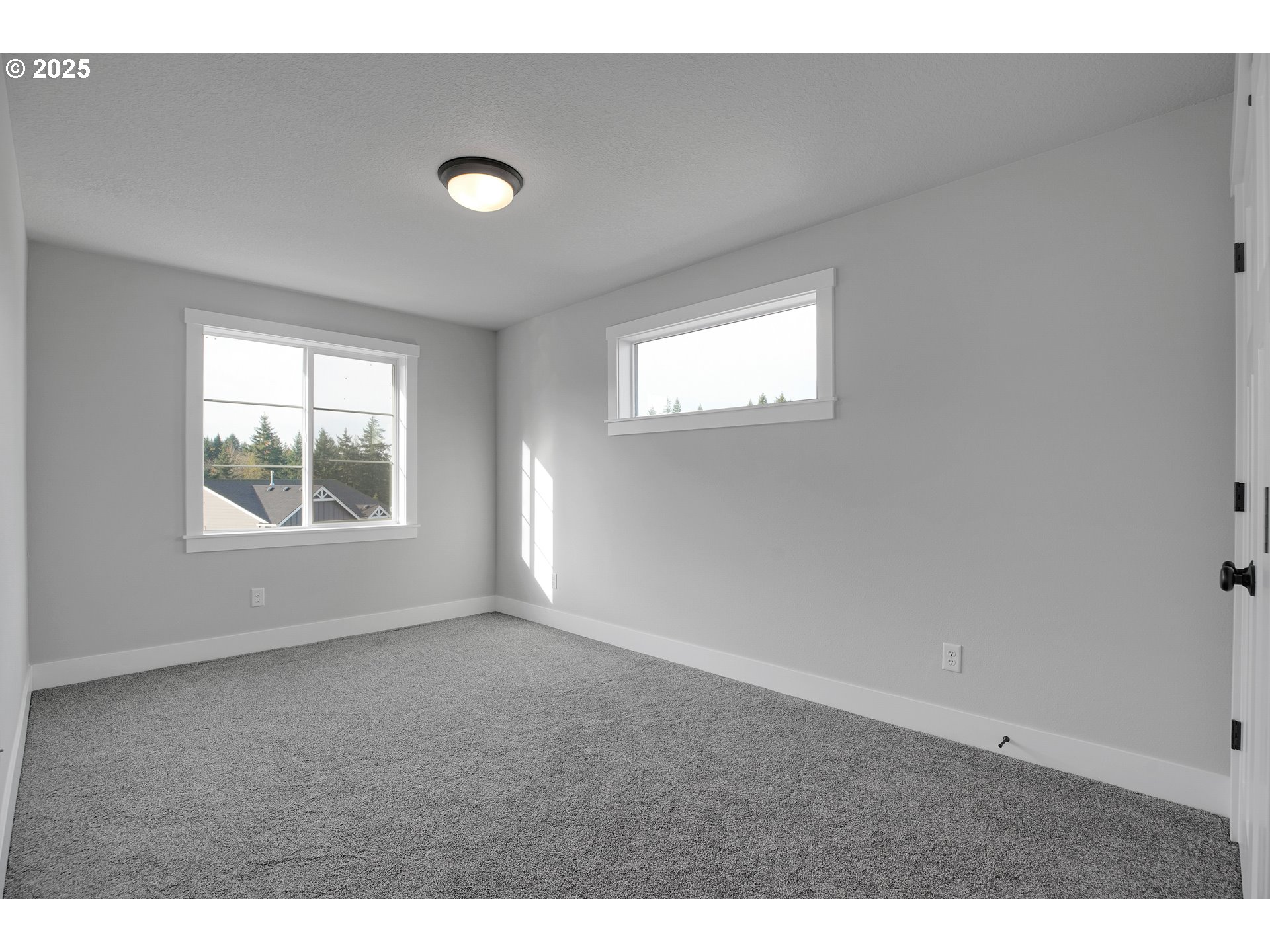 38249 MULBERRY ST, Sandy, OR, 97055