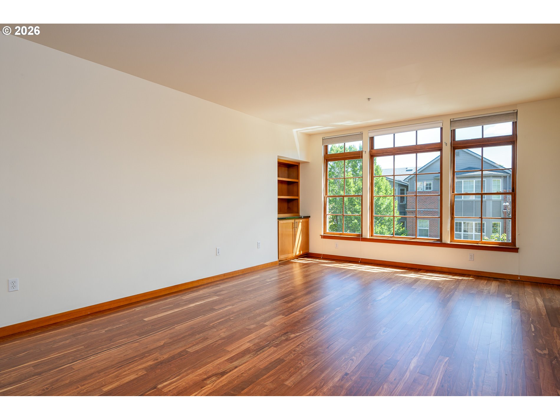 Photo #16: 693068515 Listing: Photo #16
