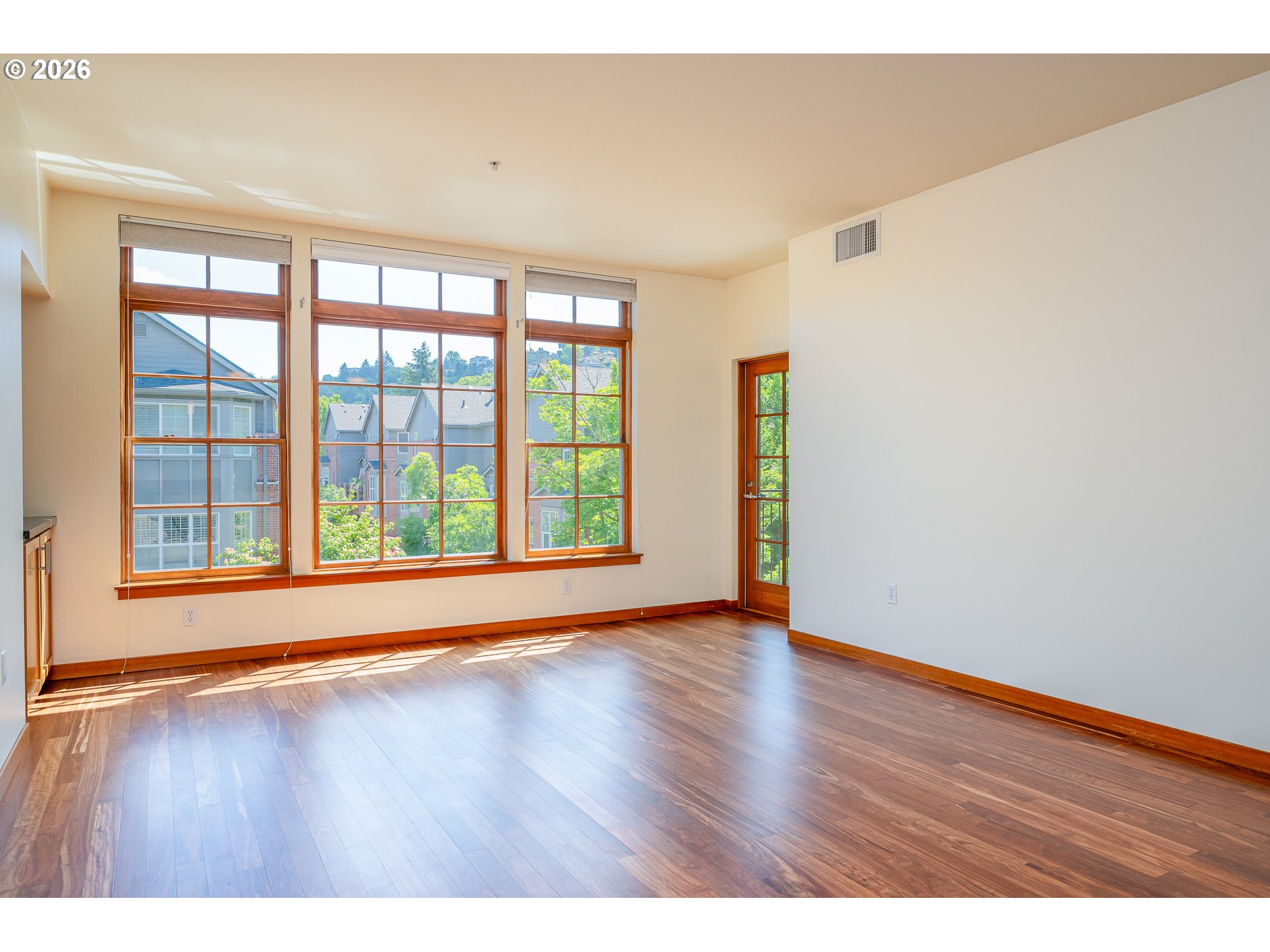Photo #18: 693068515 Listing: Photo #18