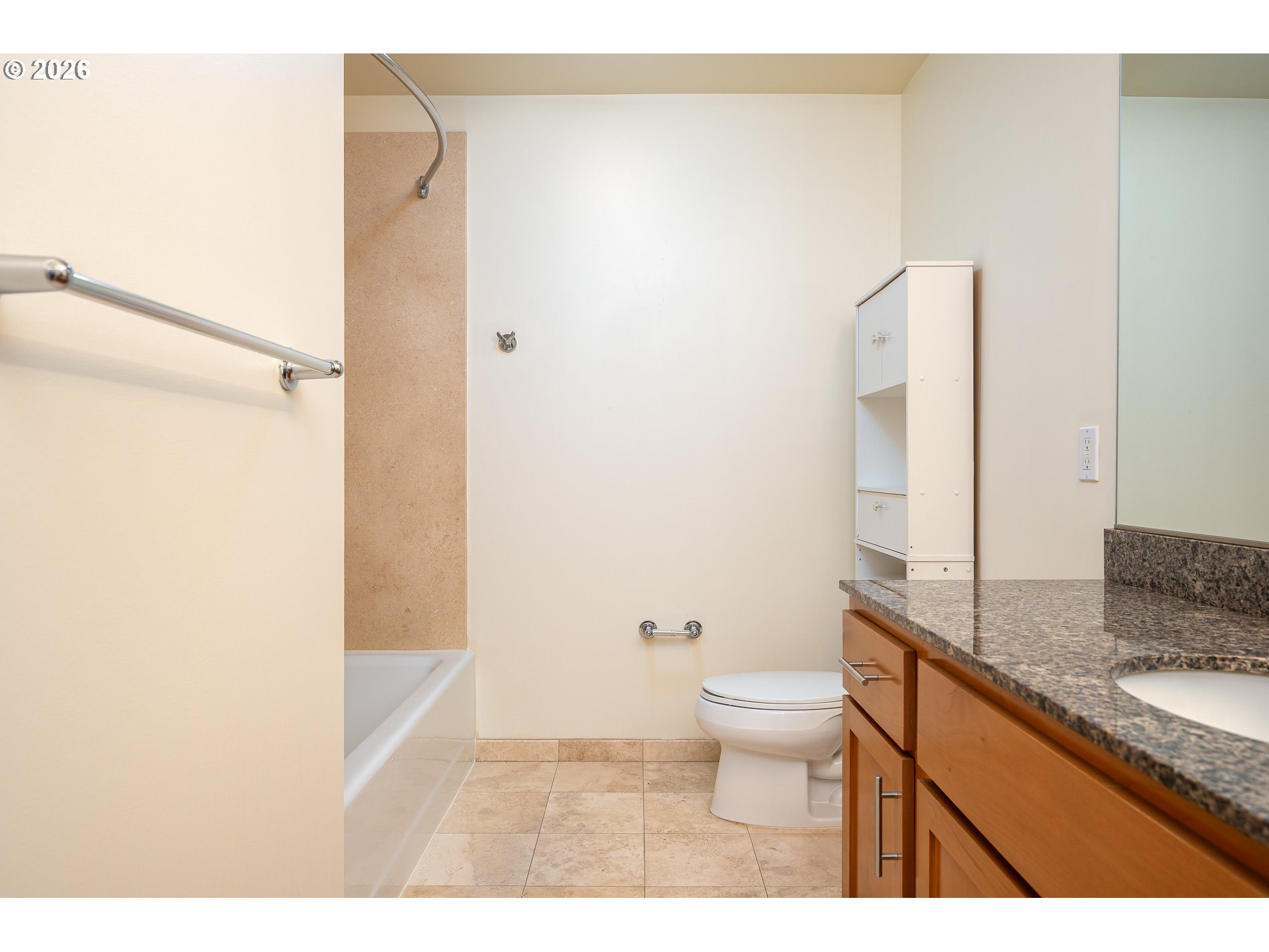 Photo #27: 693068515 Listing: Photo #27