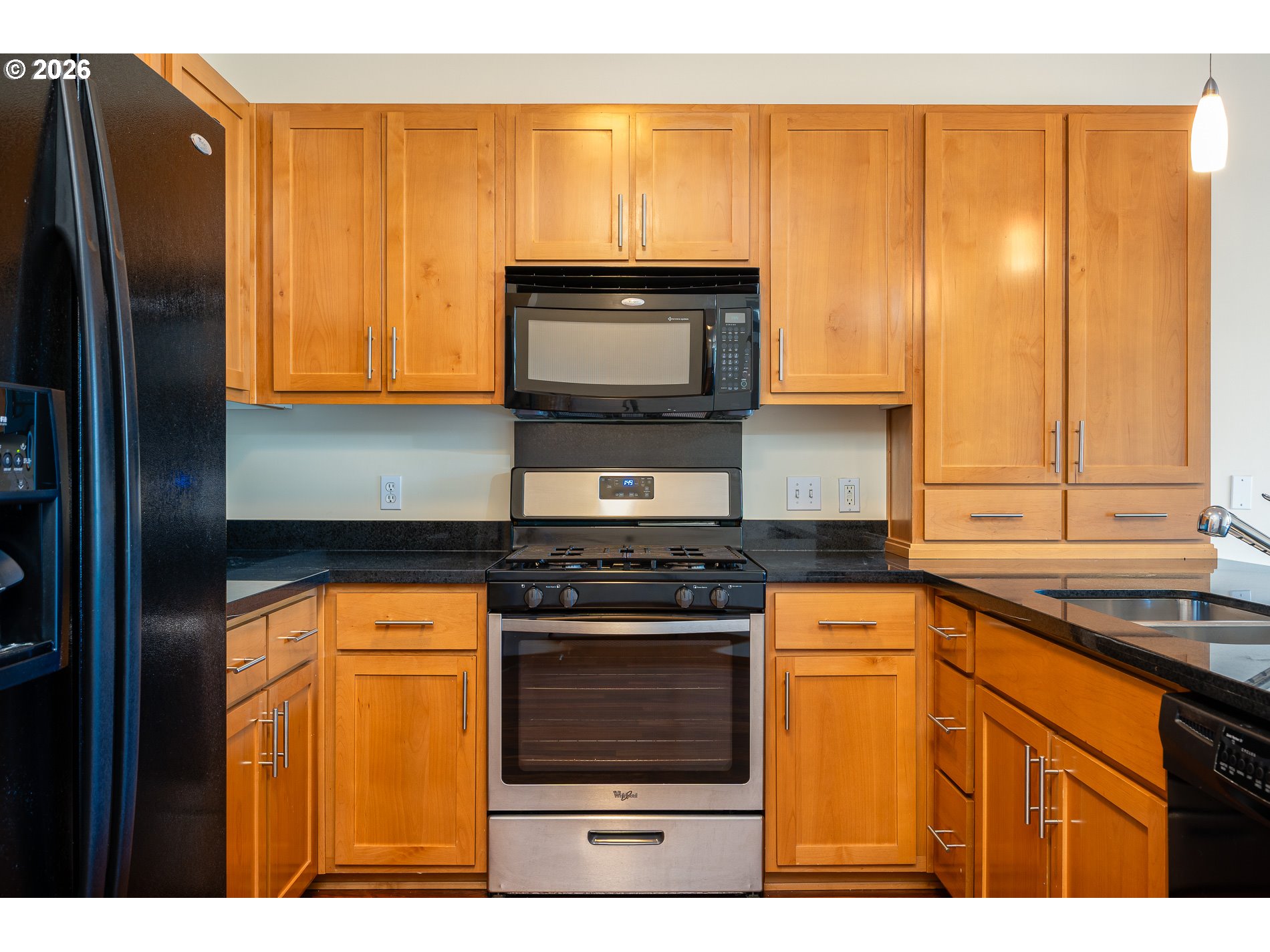 Photo #6: 693068515 Listing: Photo #6