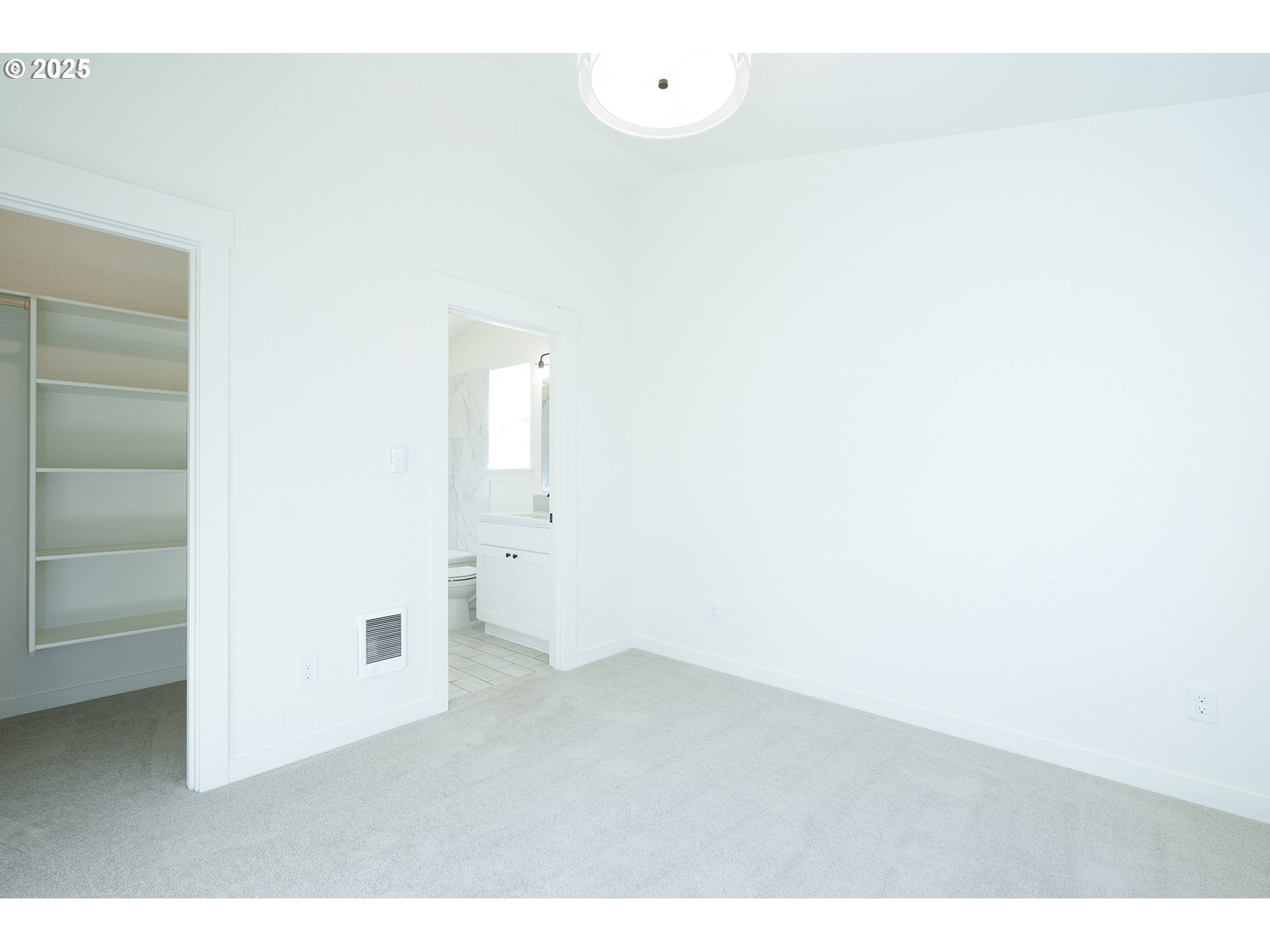 Photo #14: 693116458 Listing: Photo #14