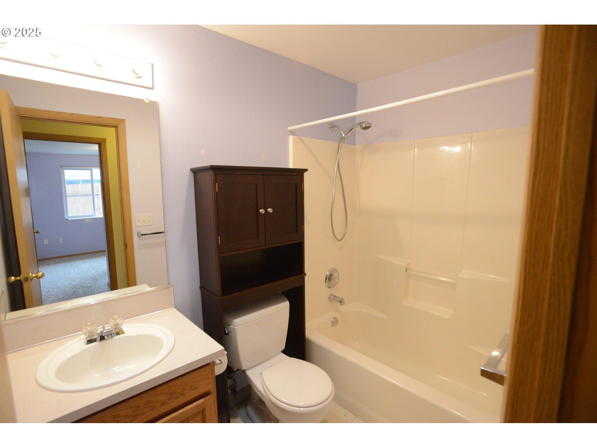 More Details about MLS # 693621805 : 2348 SE 61ST LN