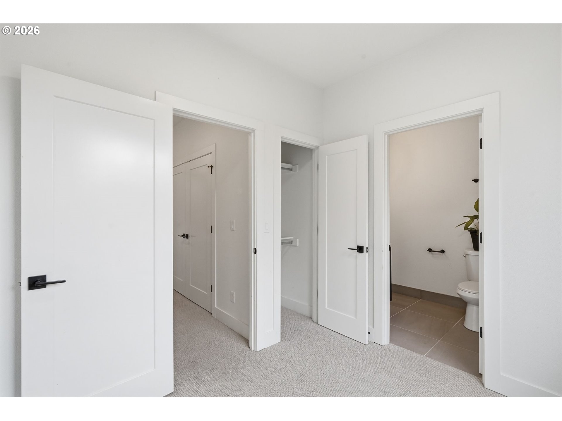 Photo #14: 693920452 Listing: Photo #14