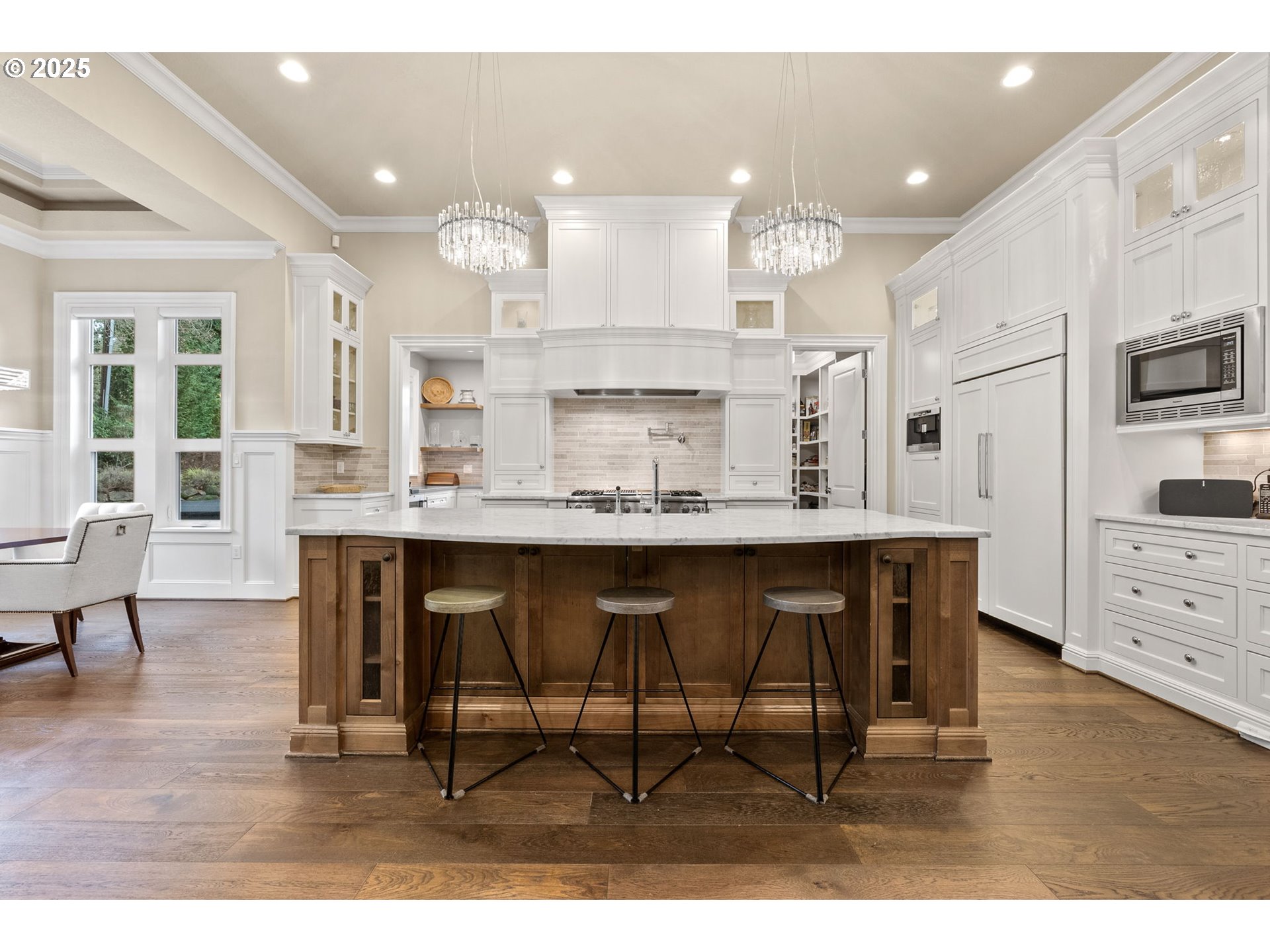 13710 KNAUS RD, Lake Oswego, OR, 97034 13710 KNAUS RD, Lake Oswego, OR, 97034