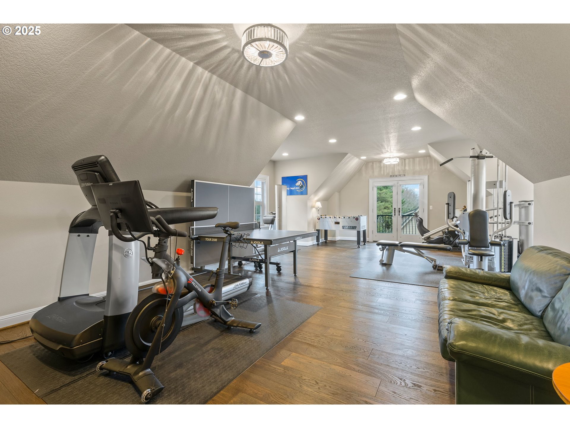 13710 KNAUS RD, Lake Oswego, OR, 97034 13710 KNAUS RD, Lake Oswego, OR, 97034