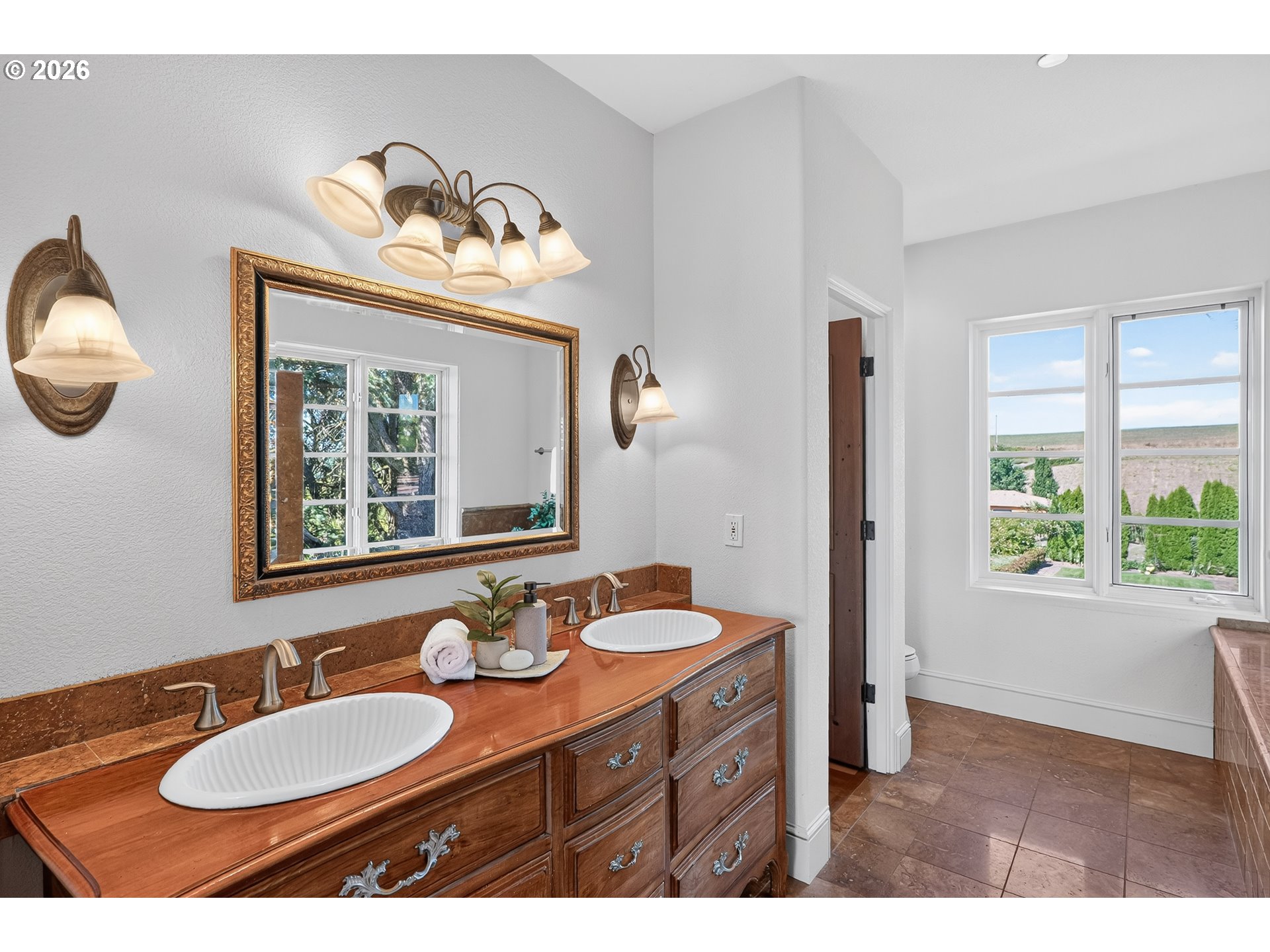 Property photo 23 of 48