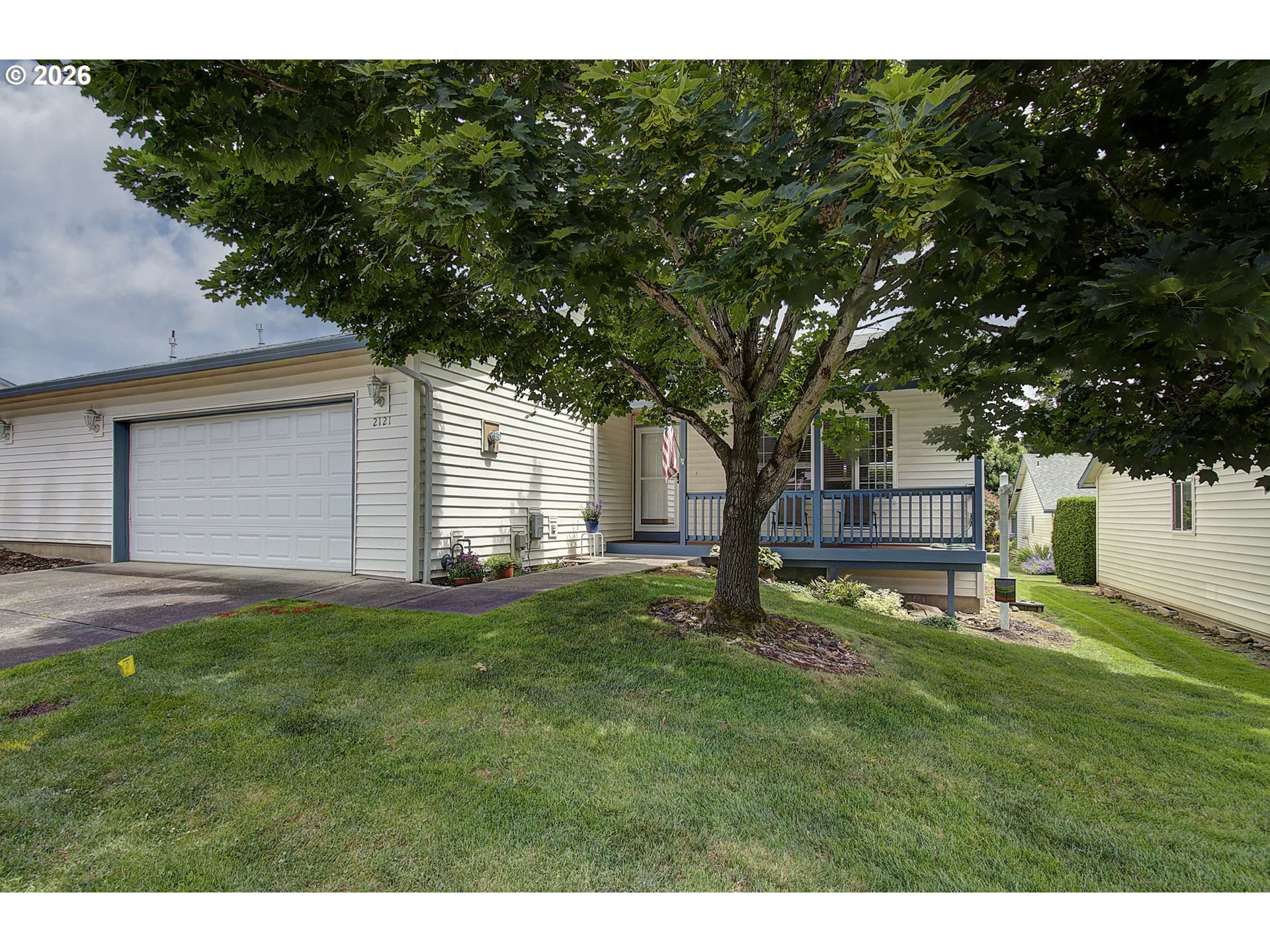 Photo #1: 696173515 Listing: Photo #1