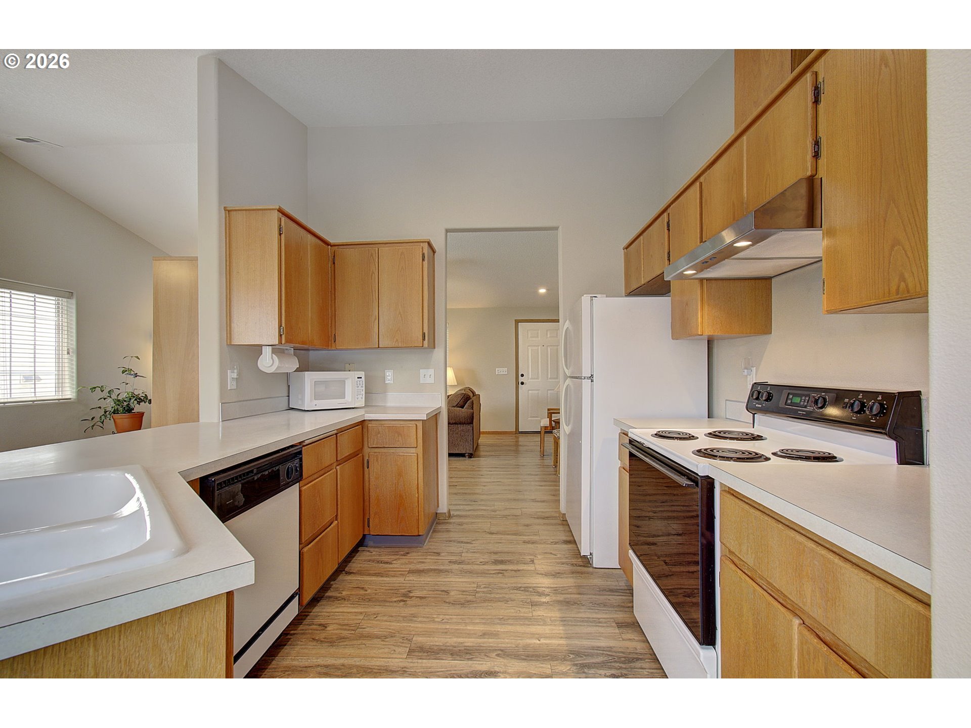 Photo #13: 696173515 Listing: Photo #13