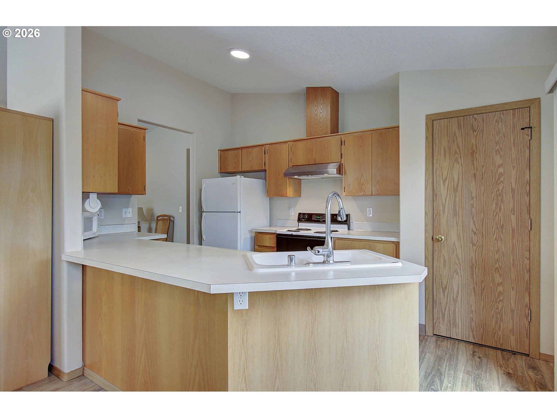 Photo #14: 696173515 Listing: Photo #14