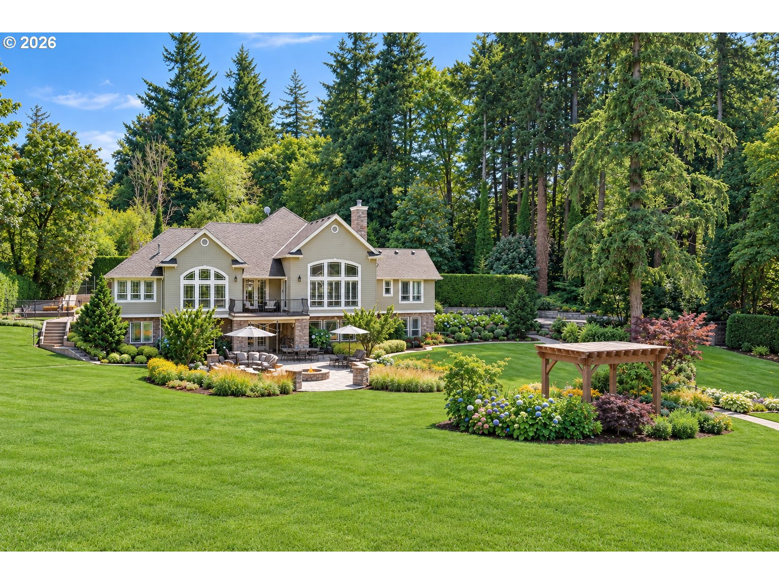 710 ROSEMONT RD, West Linn, OR 97068, West Linn