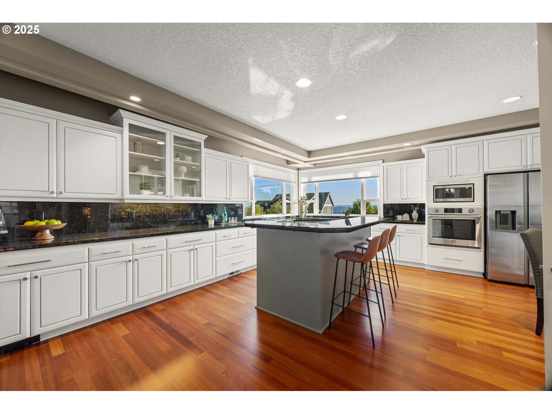 4240 NW TWILIGHT TER, Portland, OR, 97229