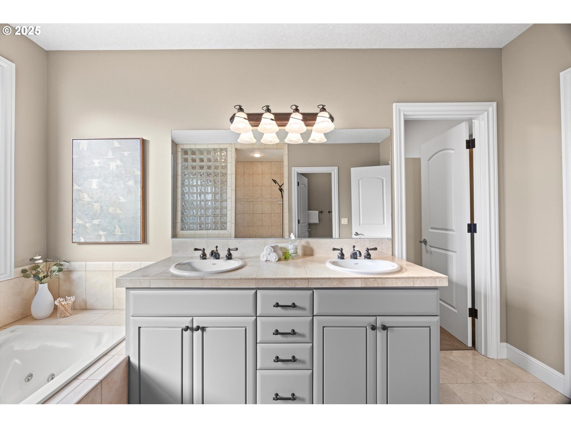 4240 NW TWILIGHT TER, Portland, OR, 97229