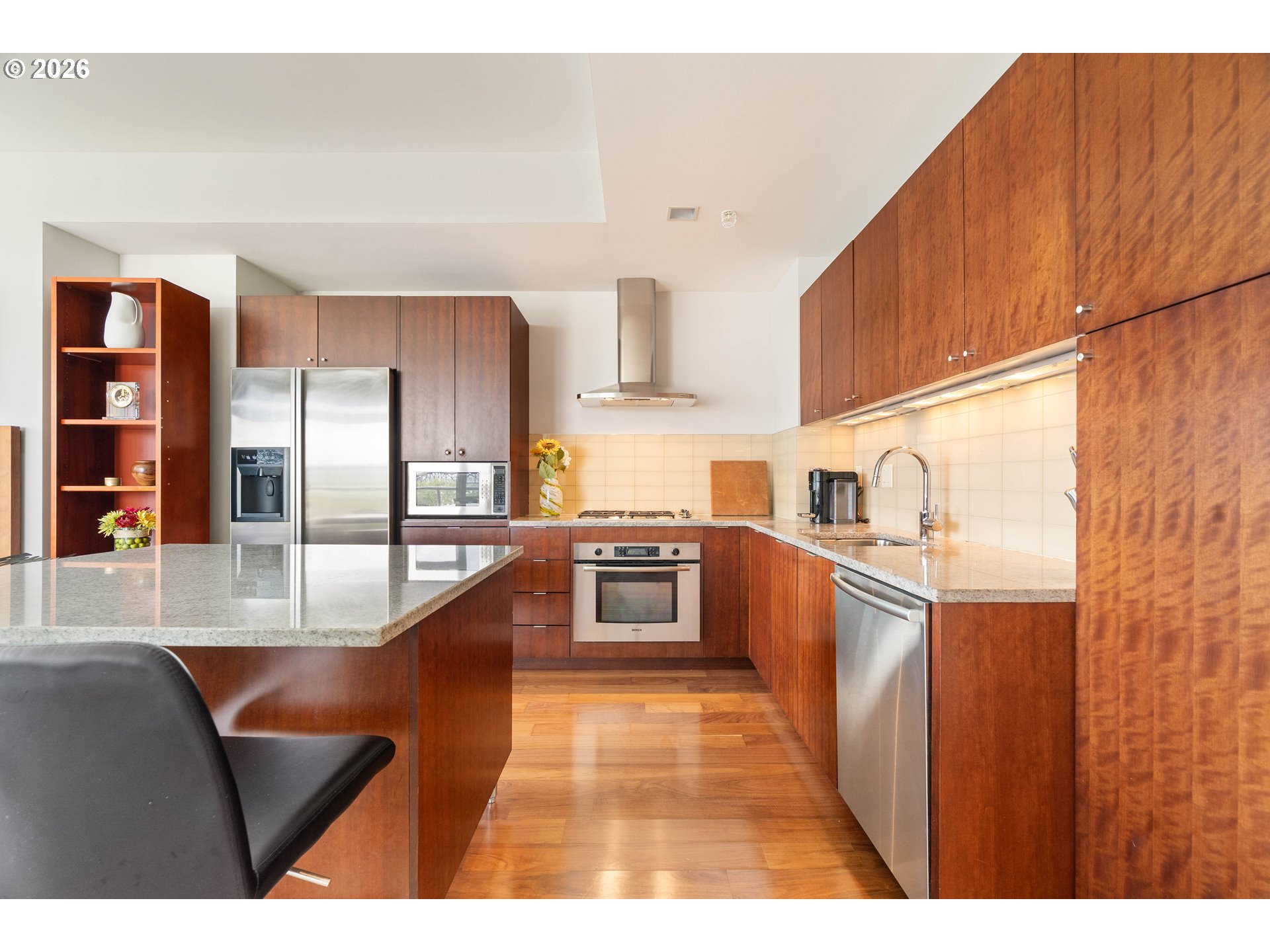 Photo #2: 697097859 Listing: Photo #2
