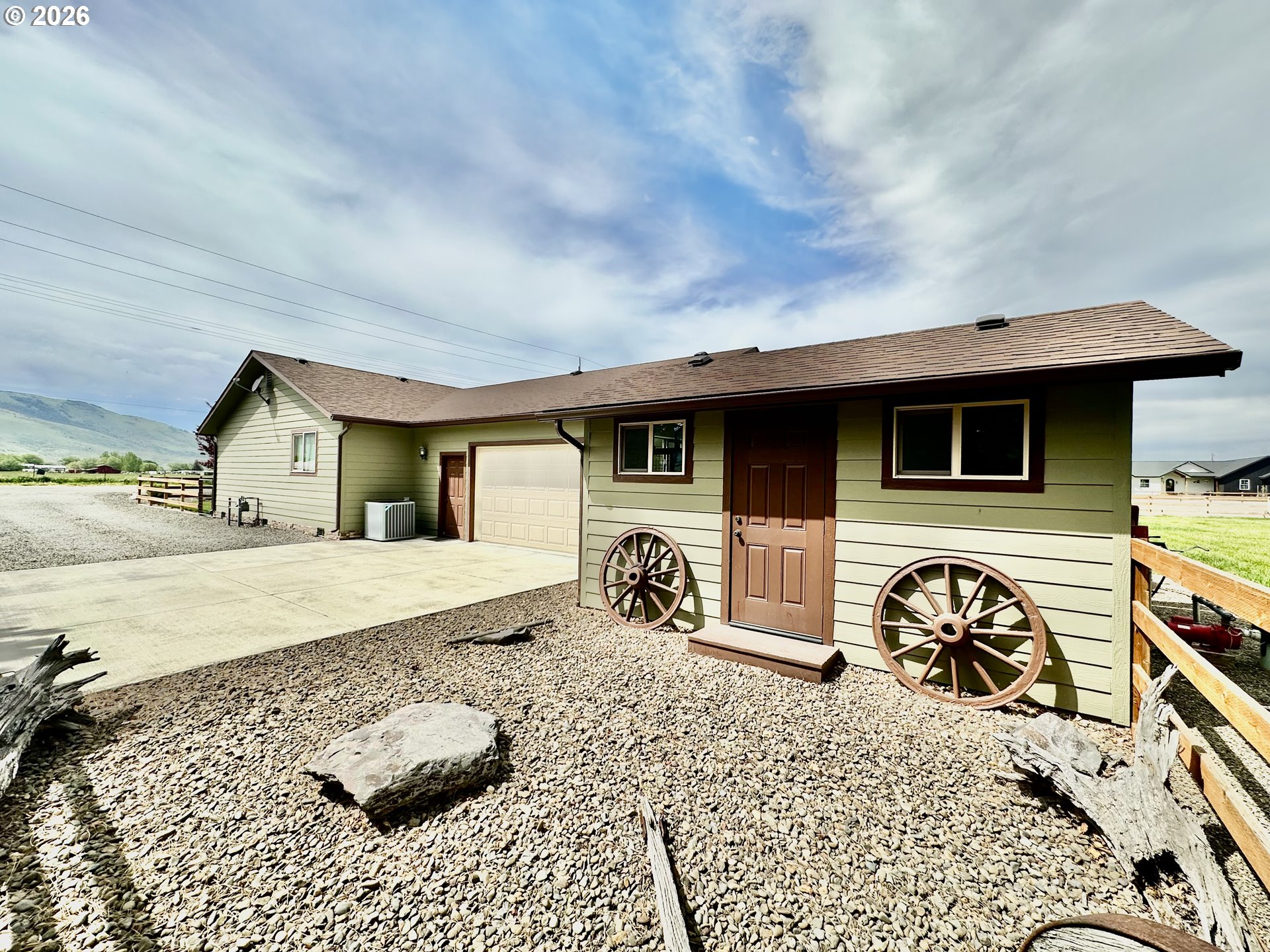 975 N 10TH ST, Union, OR, 97883 975 N 10TH ST, Union, OR, 97883