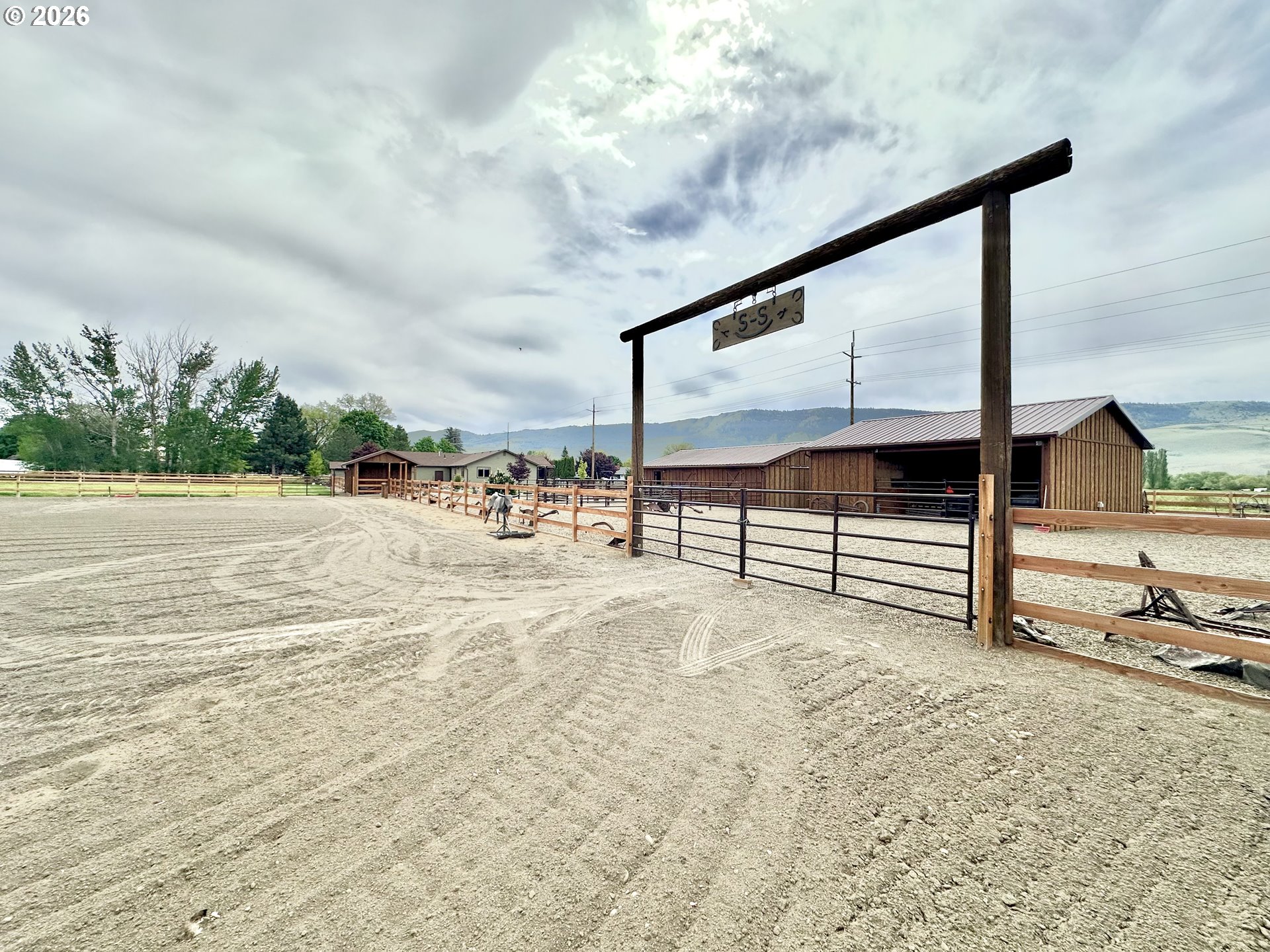 975 N 10TH ST, Union, OR, 97883 975 N 10TH ST, Union, OR, 97883