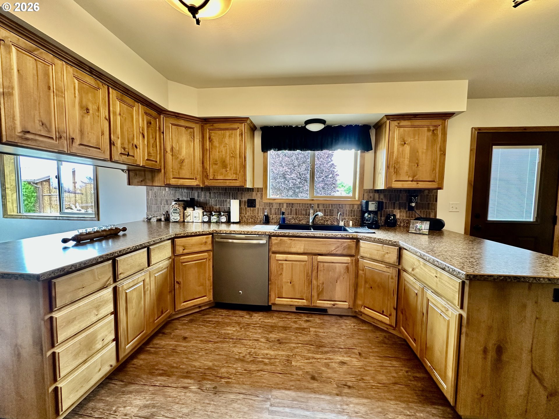 975 N 10TH ST, Union, OR, 97883 975 N 10TH ST, Union, OR, 97883