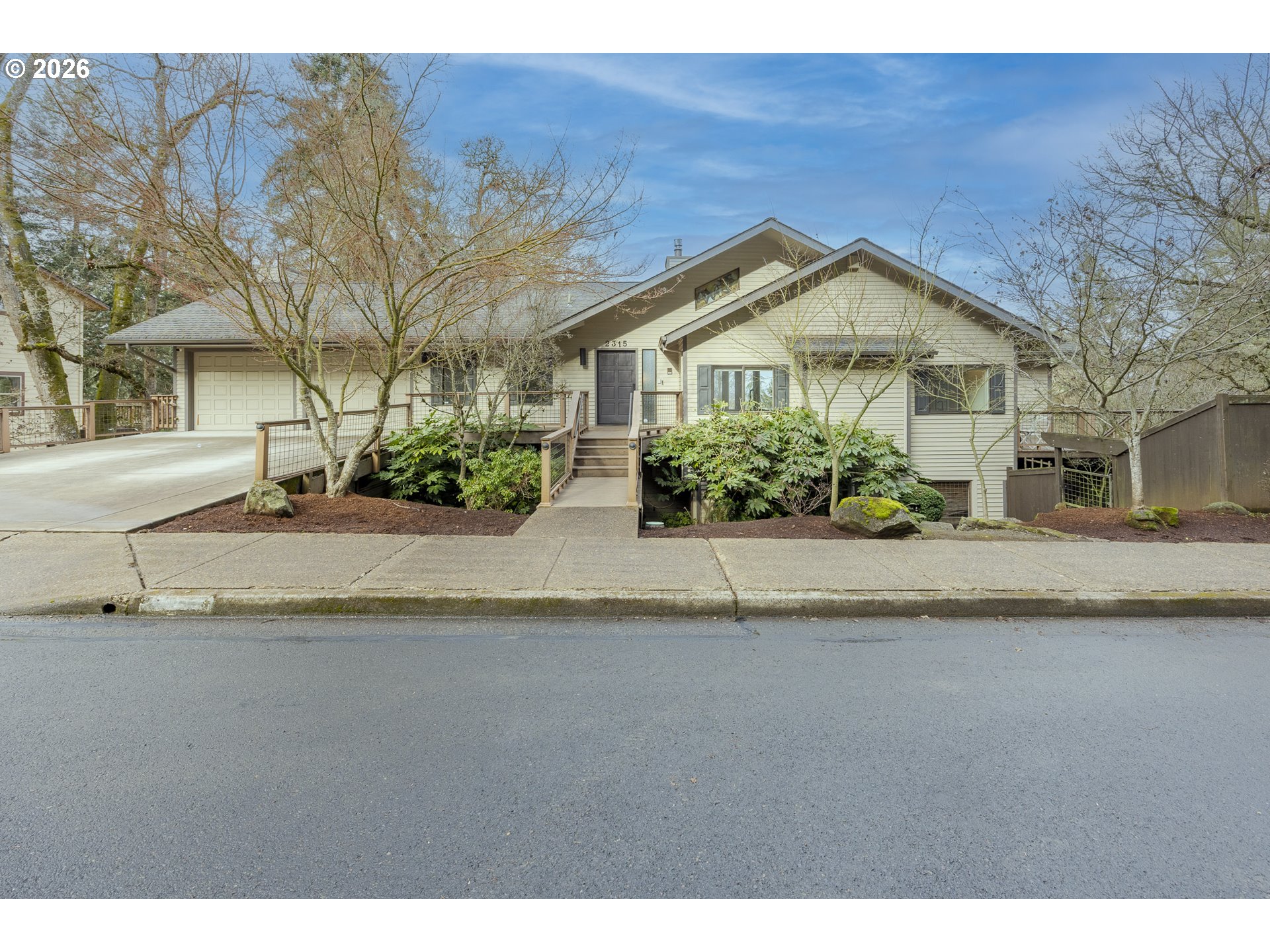 2315 W 28TH AVE, Eugene, OR, 97405