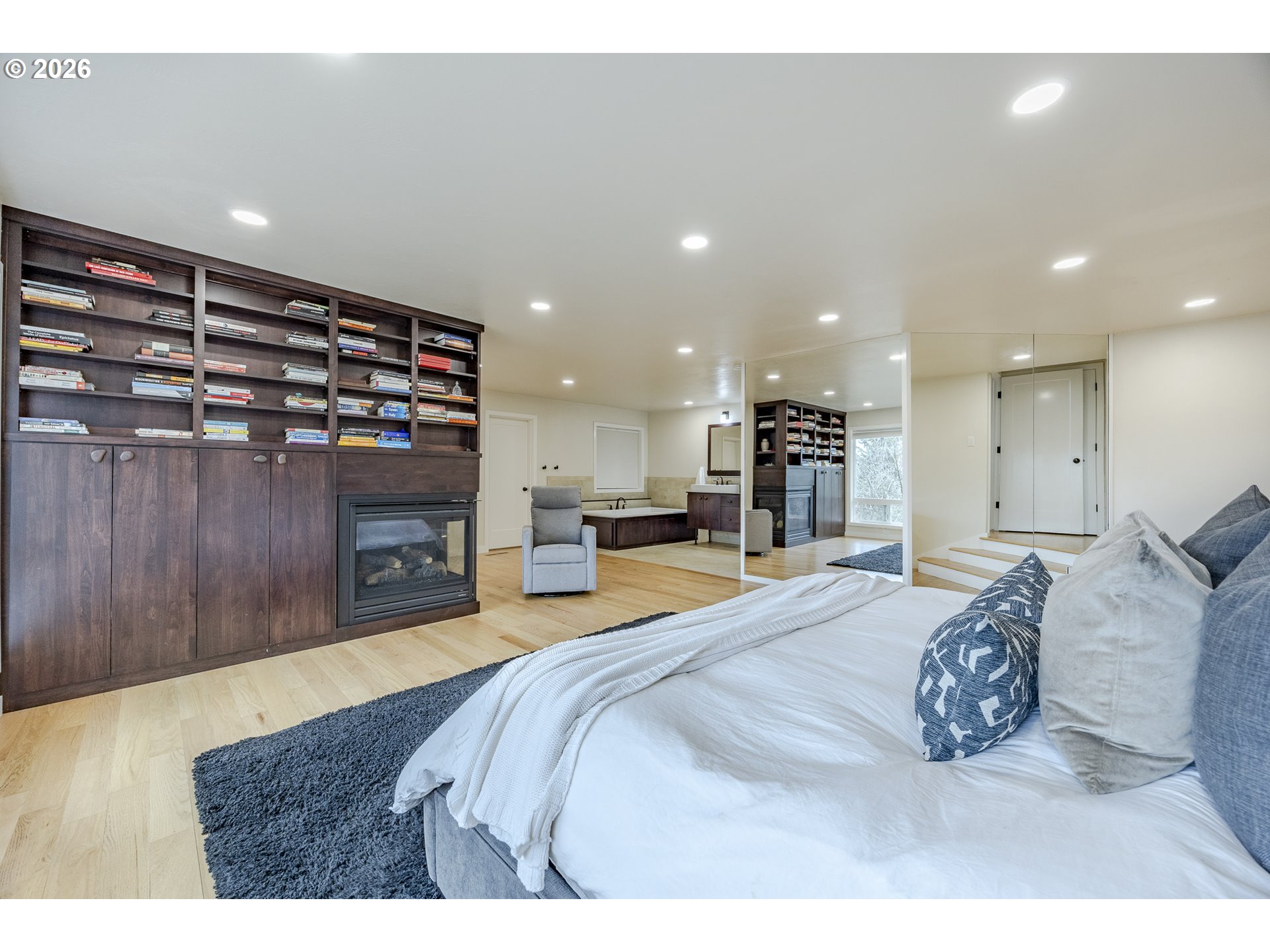 2315 W 28TH AVE, Eugene, OR, 97405