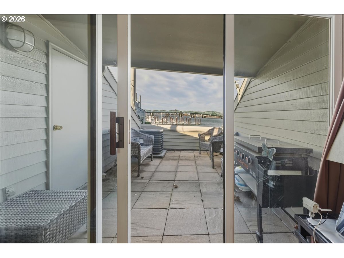 Photo #11: 698303155 Listing: Photo #11