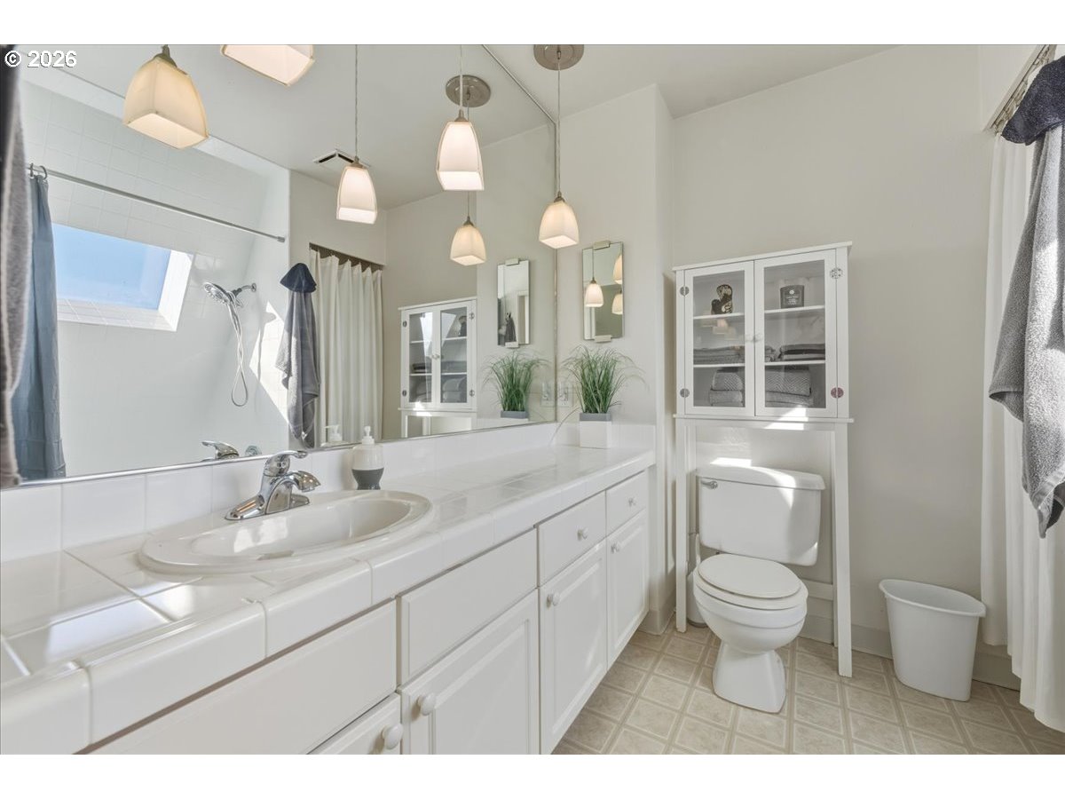 Photo #16: 698303155 Listing: Photo #16