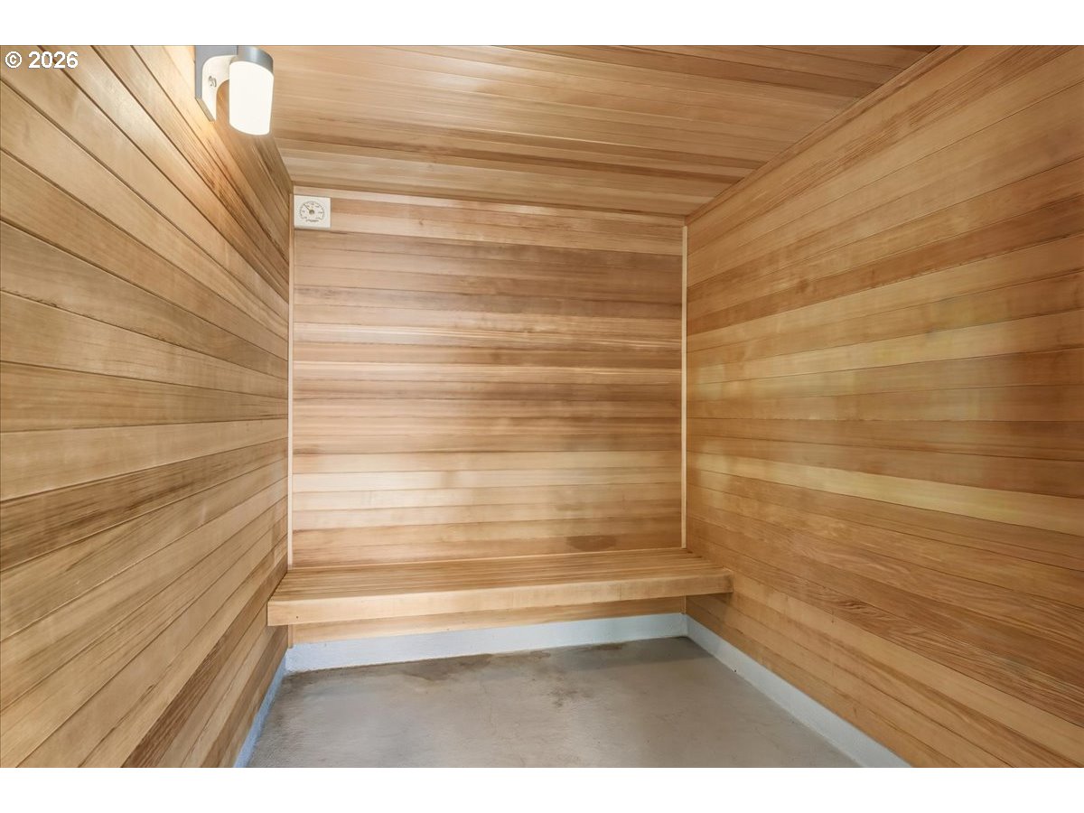 Photo #32: 698303155 Listing: Photo #32